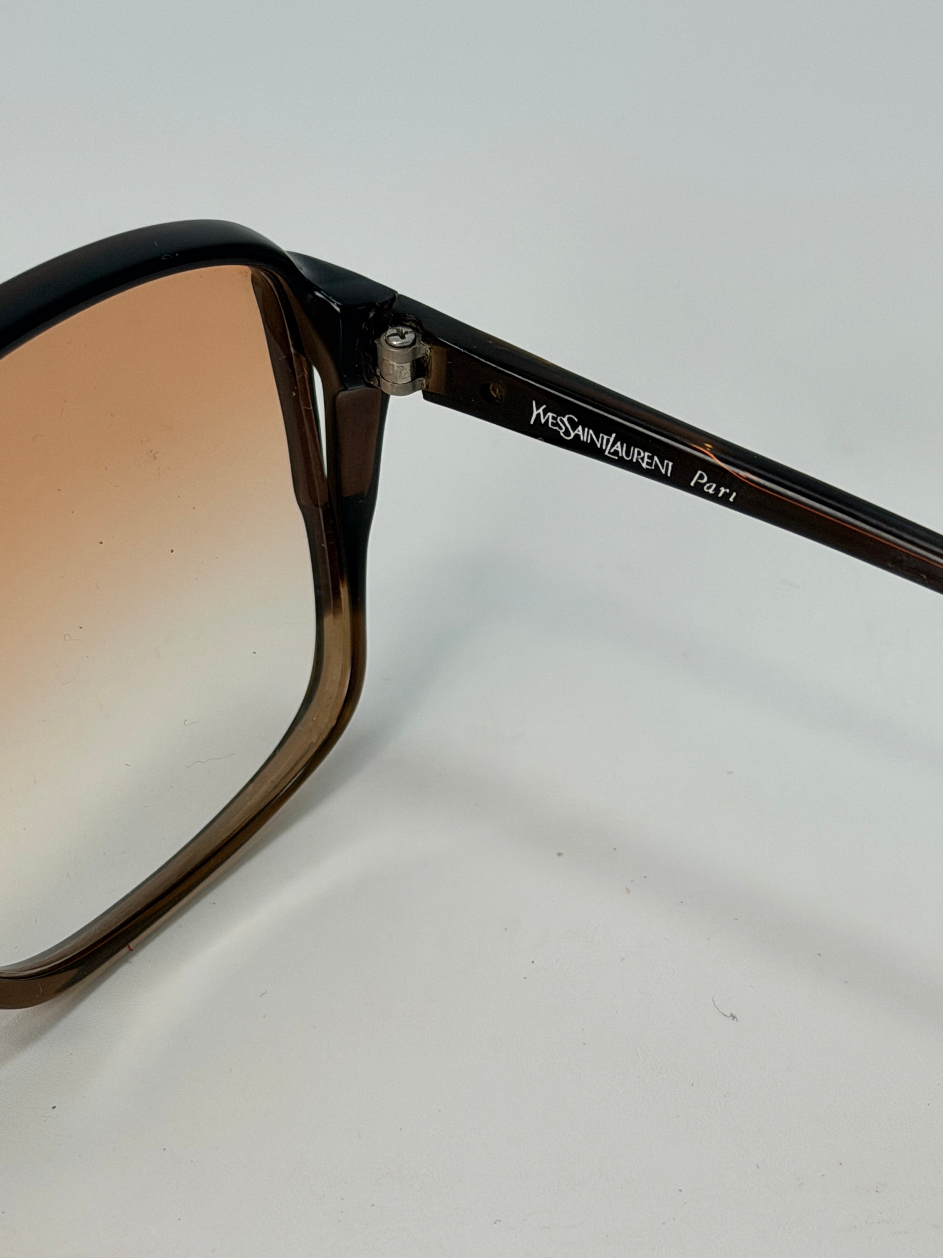 Yves Saint Laurent (YSL) Oversized Sunglasses