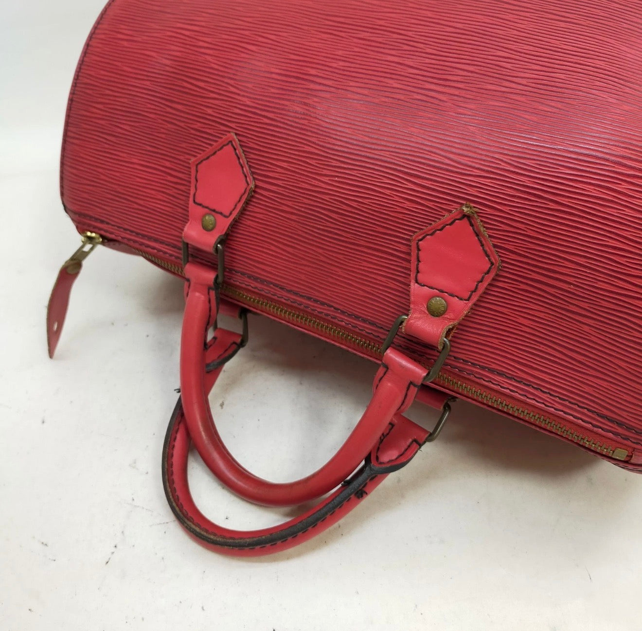 Louis Vuitton Epi Leather Speedy 30 – Red
