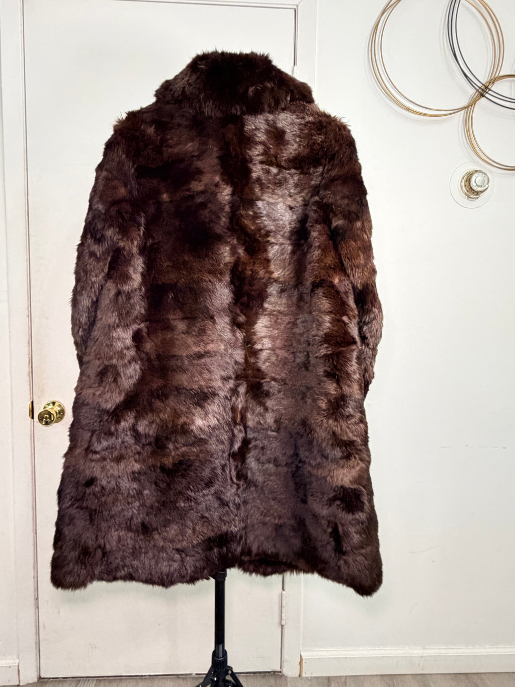 Vintage Mink Fur Coat – Chocolate Brown (Medium)