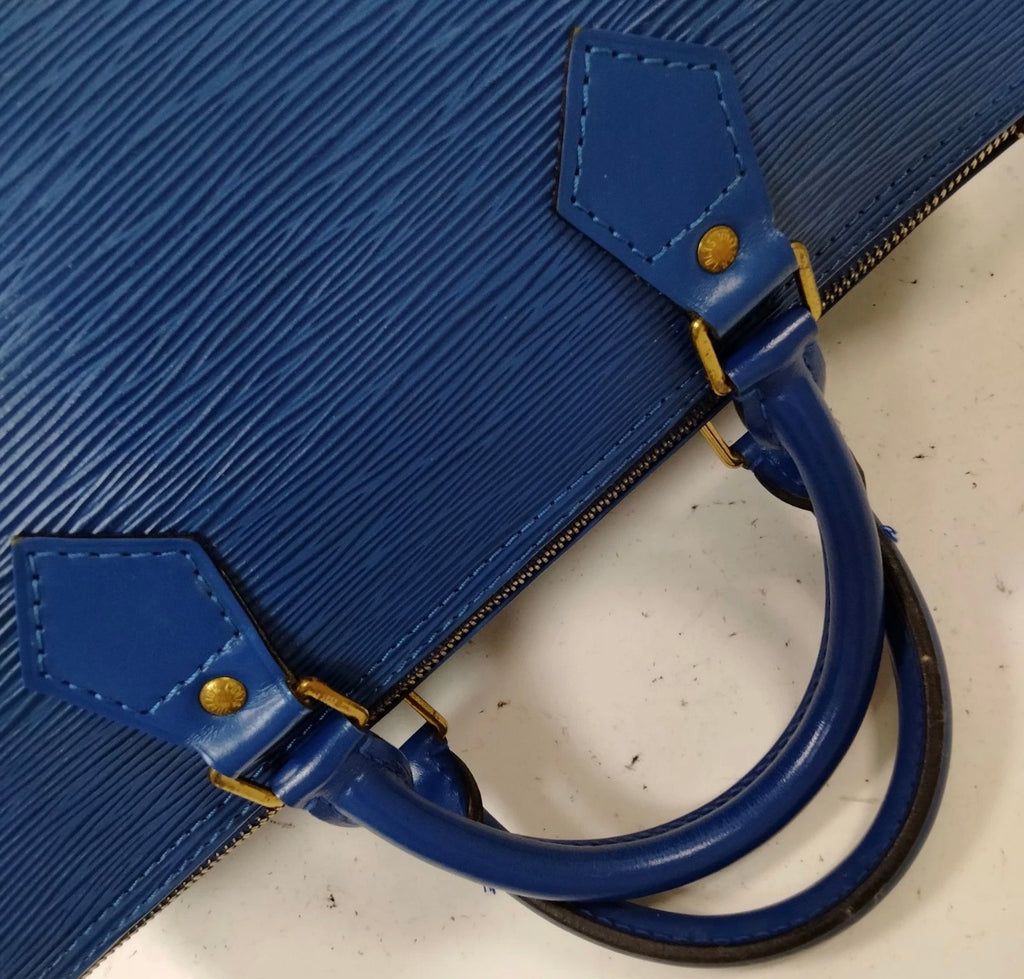 Louis Vuitton Epi Leather Speedy 35 – Blue