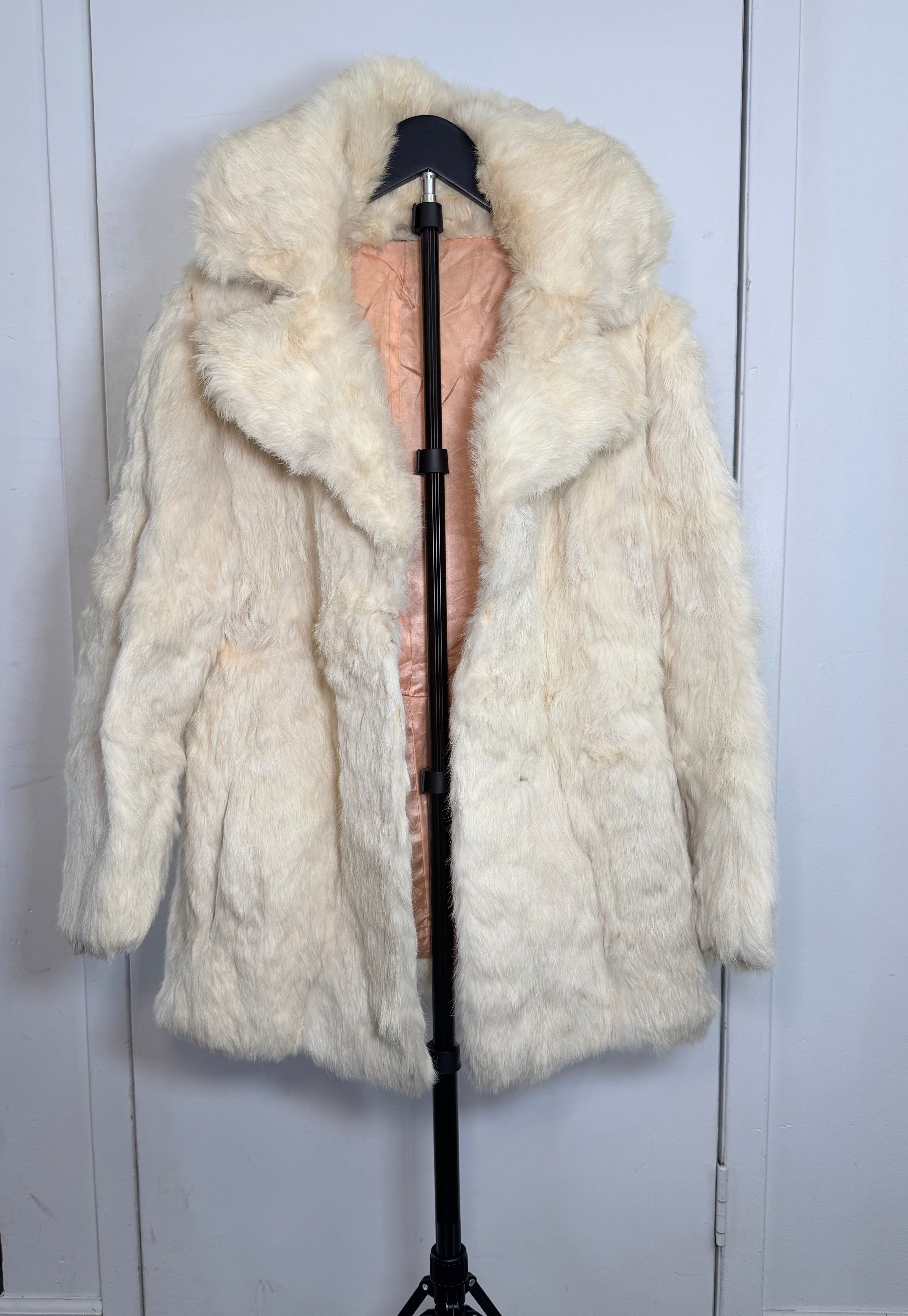Vintage Ivory Rabbit Fur Coat – Small 026