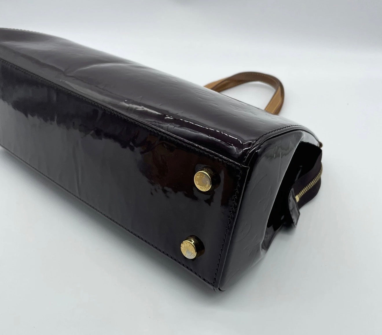 Louis Vuitton Vernis Brea MM Shoulder Bag with Dustbag and Authenticity certificate
