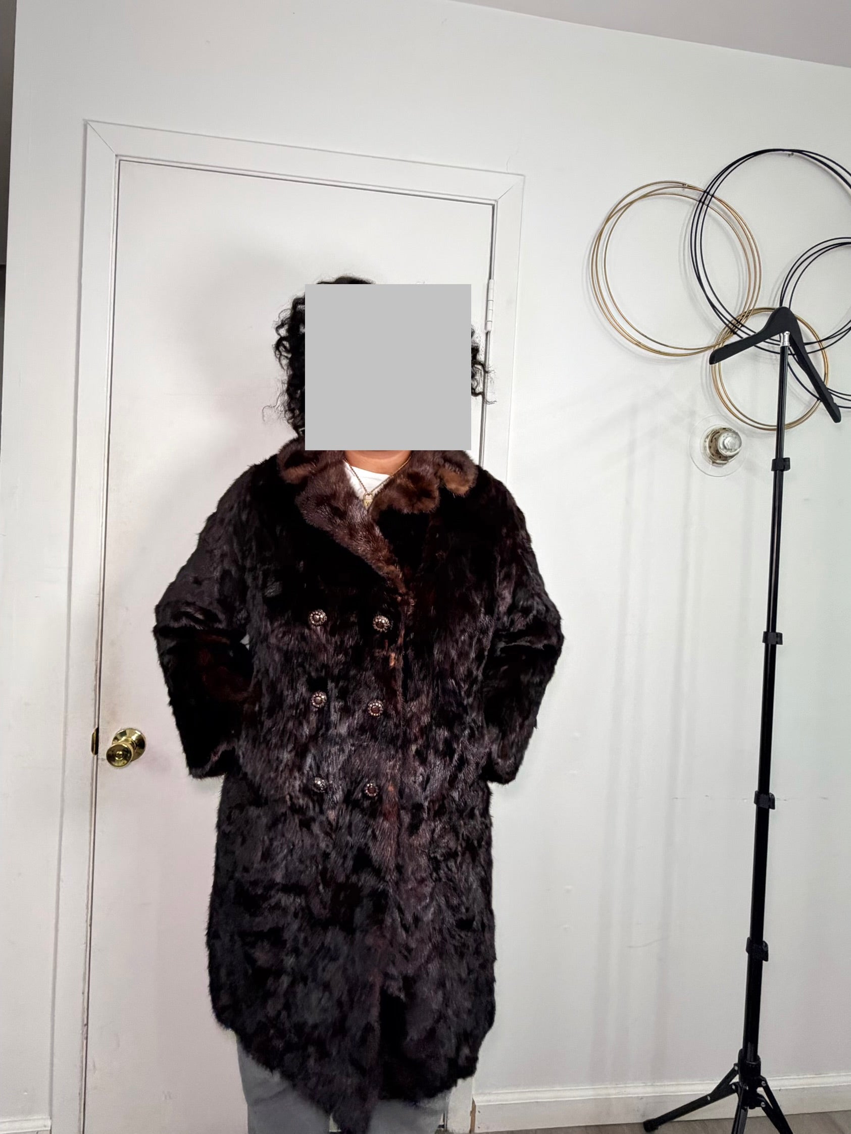 Vintage Mink Fur Coat with Jeweled Buttons – Espresso Noir (Large / XL)