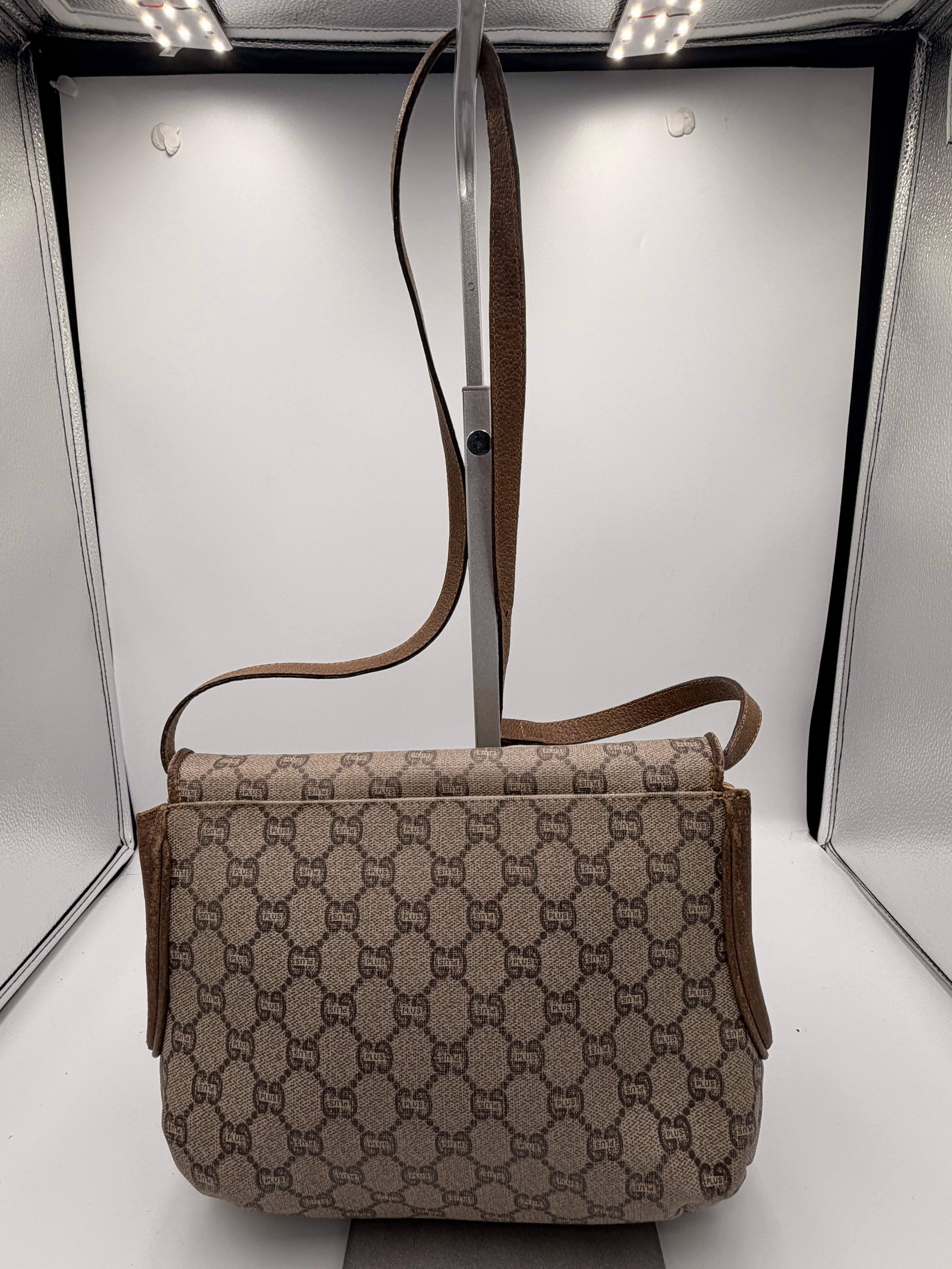 Gucci Plus GG Supreme Crossbody Bag