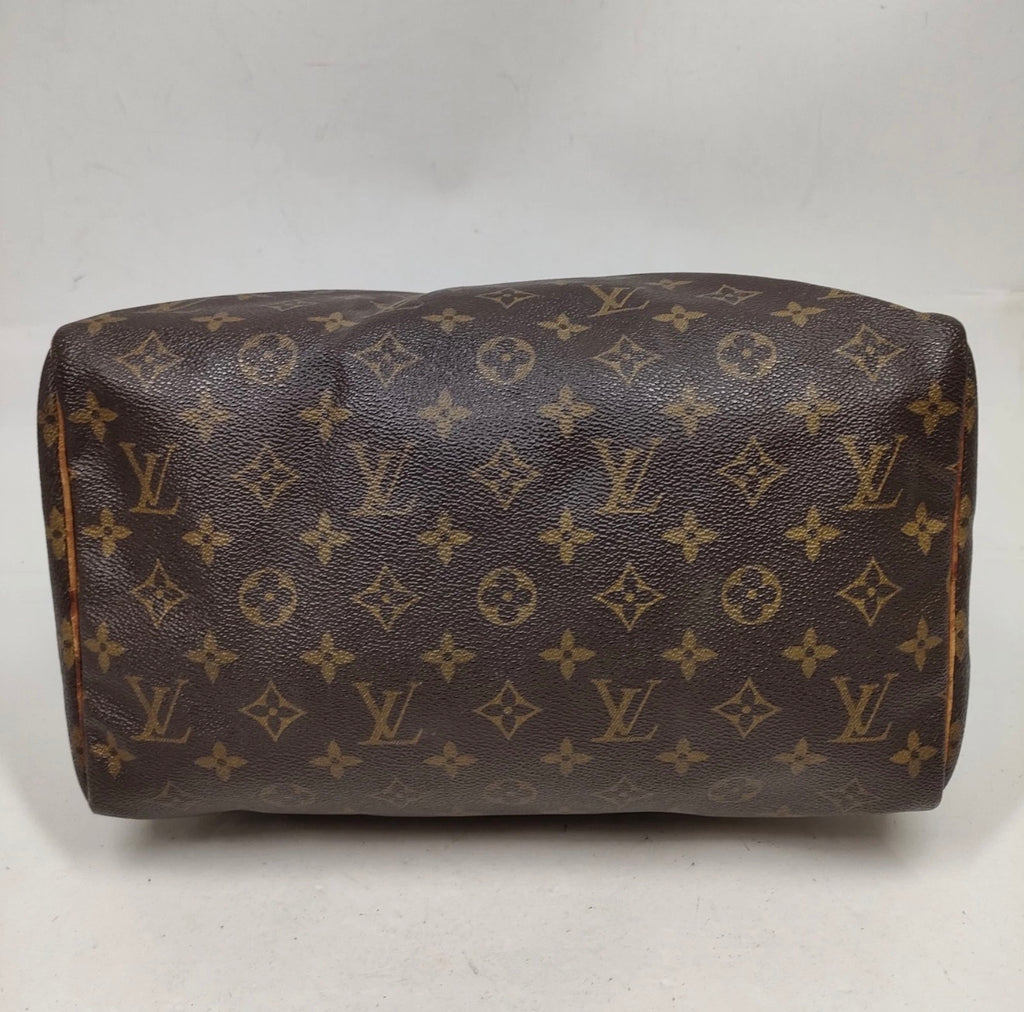 Louis Vuitton Monogram Speedy 30