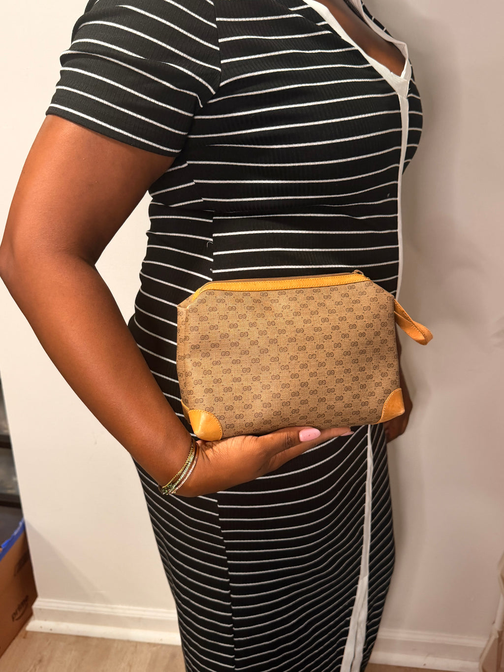 Gucci Micro GG Monogram Zip Pouch / Cosmetic Case