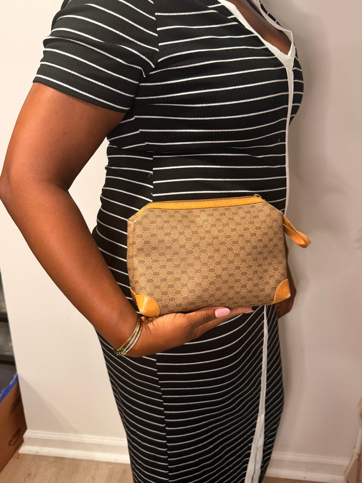 Gucci Micro GG Monogram Zip Pouch / Cosmetic Case