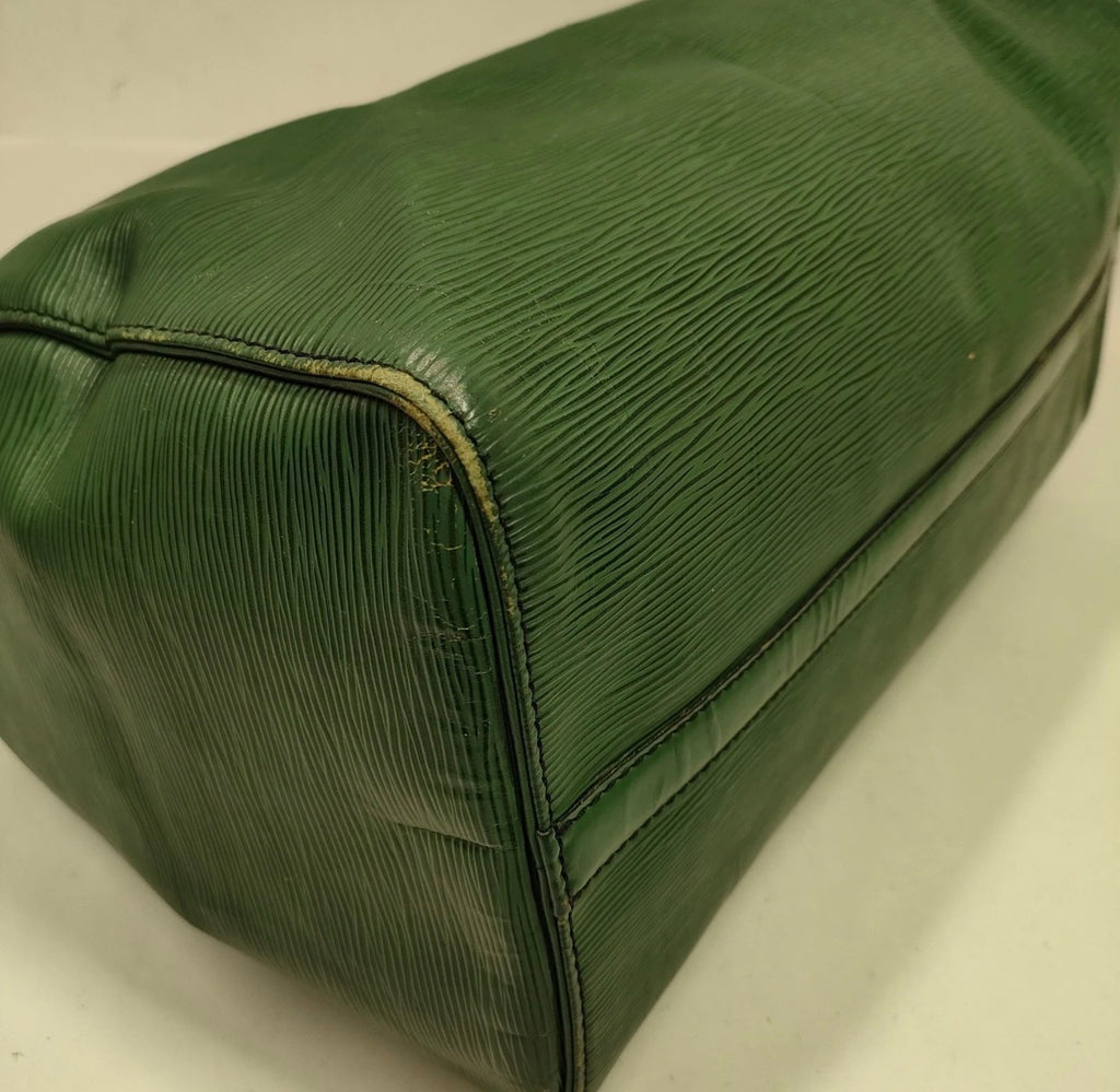 Louis Vuitton Epi Speedy 40 – Borneo Green