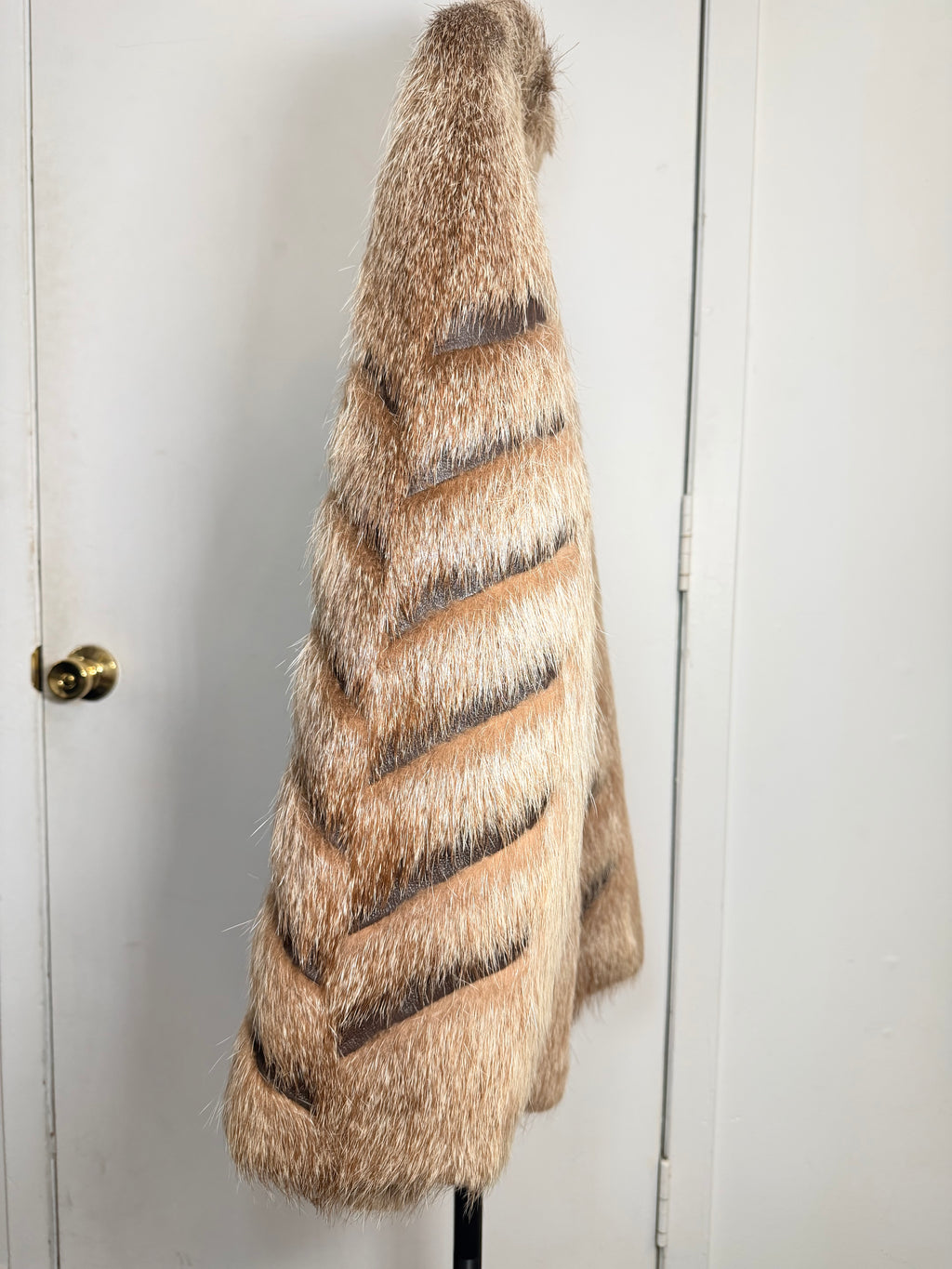 Vintage Beaver Fur Coat with Leather Chevron Design – Medium 035