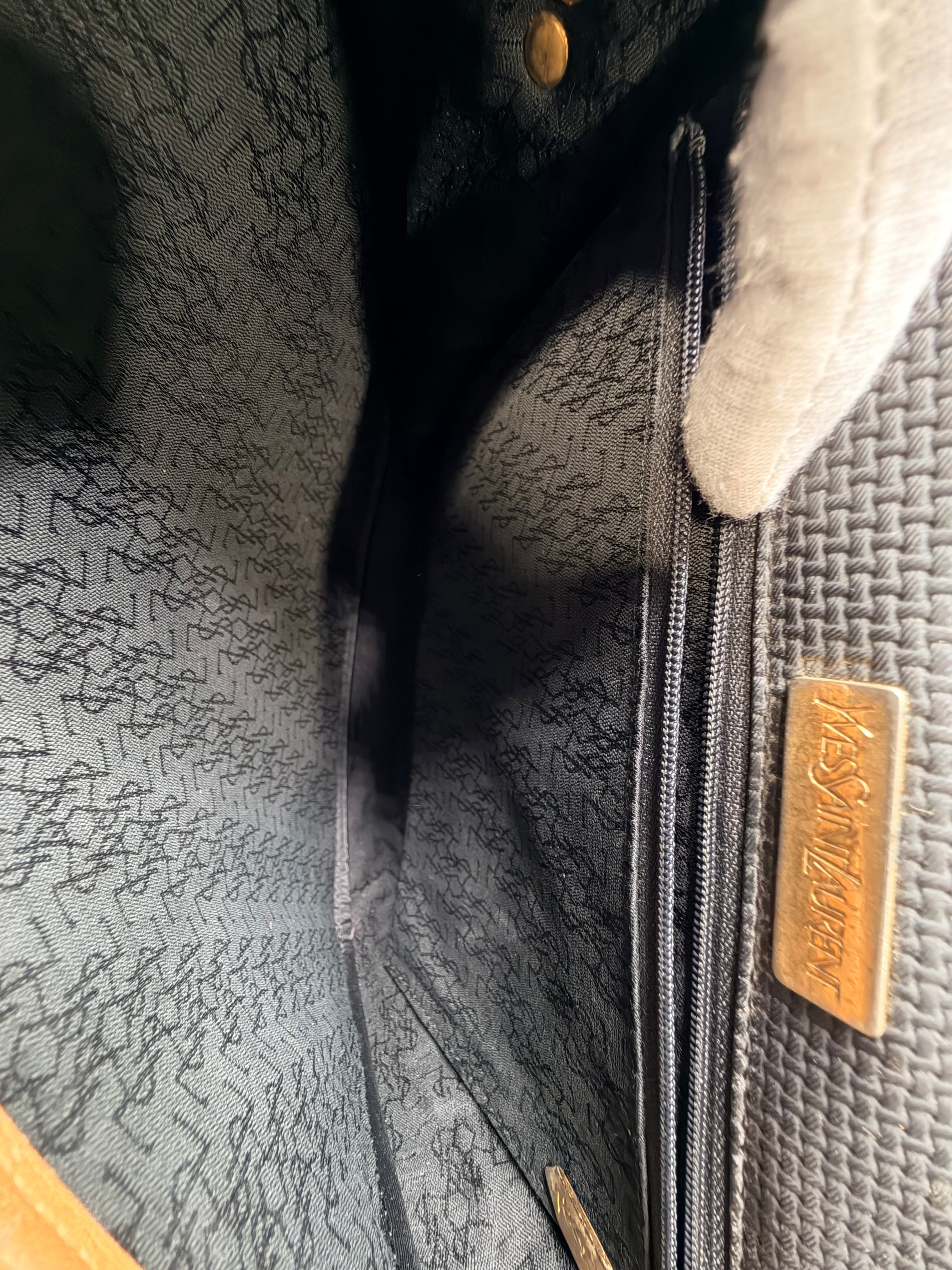 Yves Saint Laurent Crossbody Bag