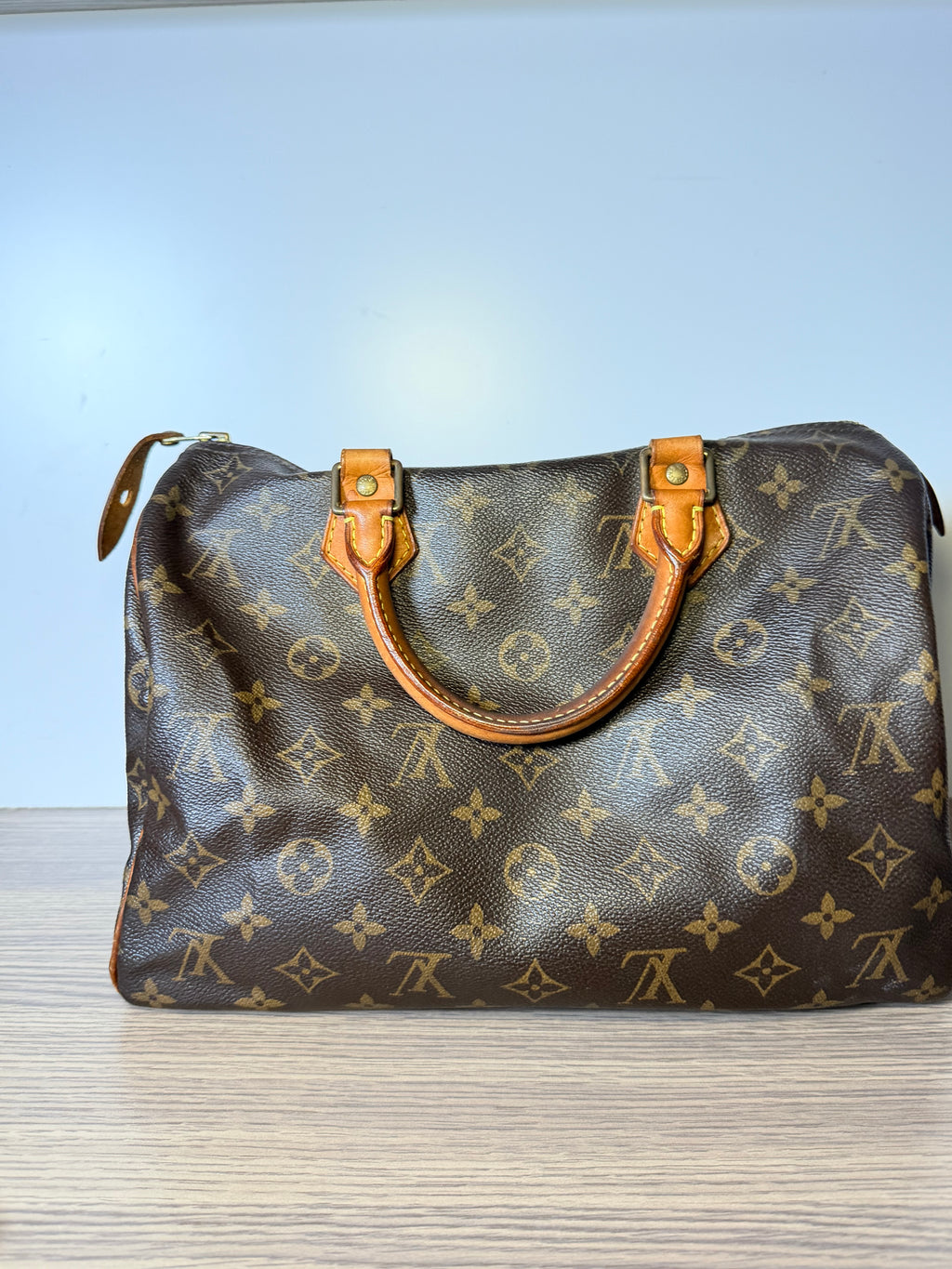 Louis Vuitton Monogram Speedy 30