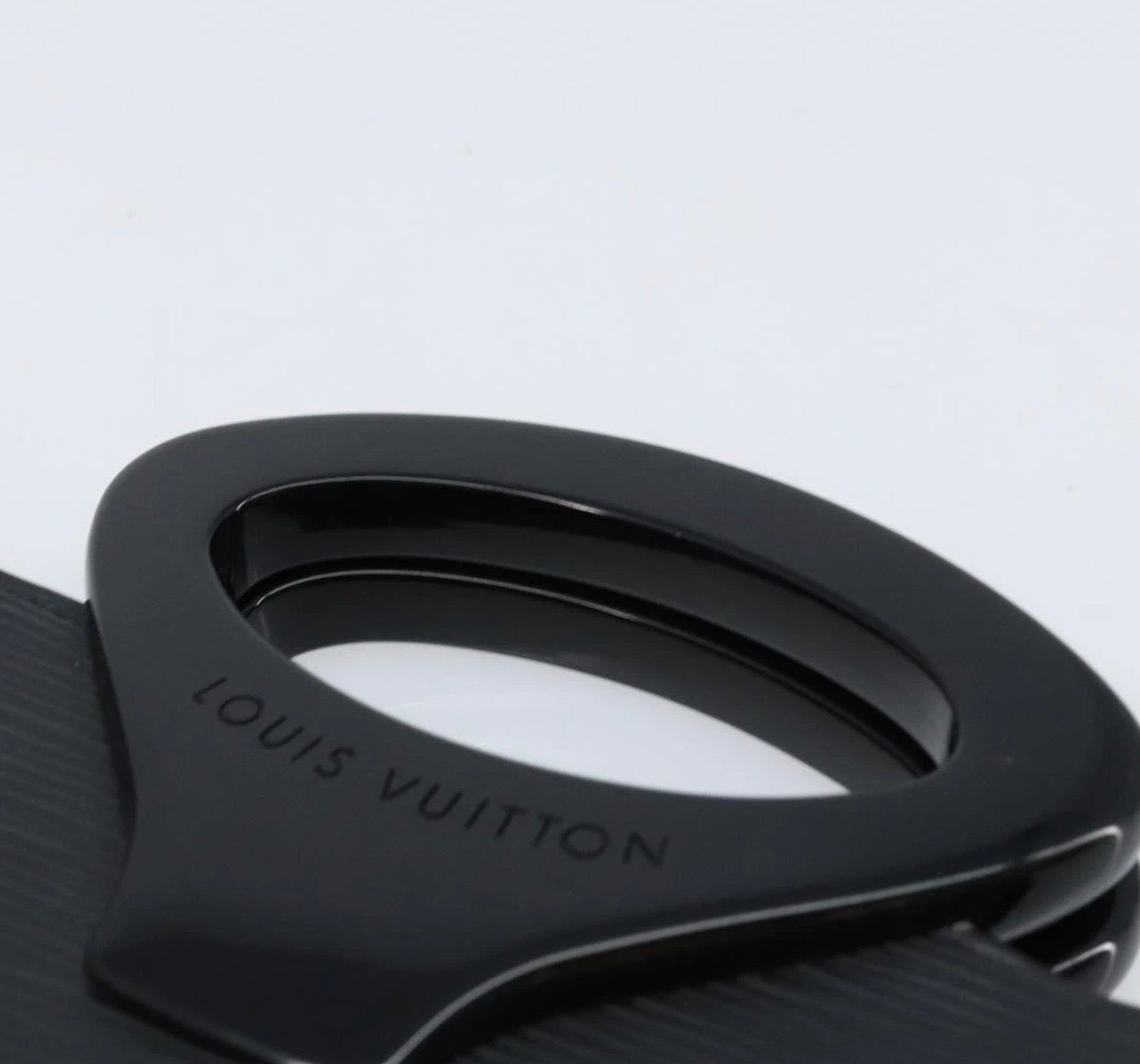 Louis Vuitton Epi Ombre Top Handle Bag – Black