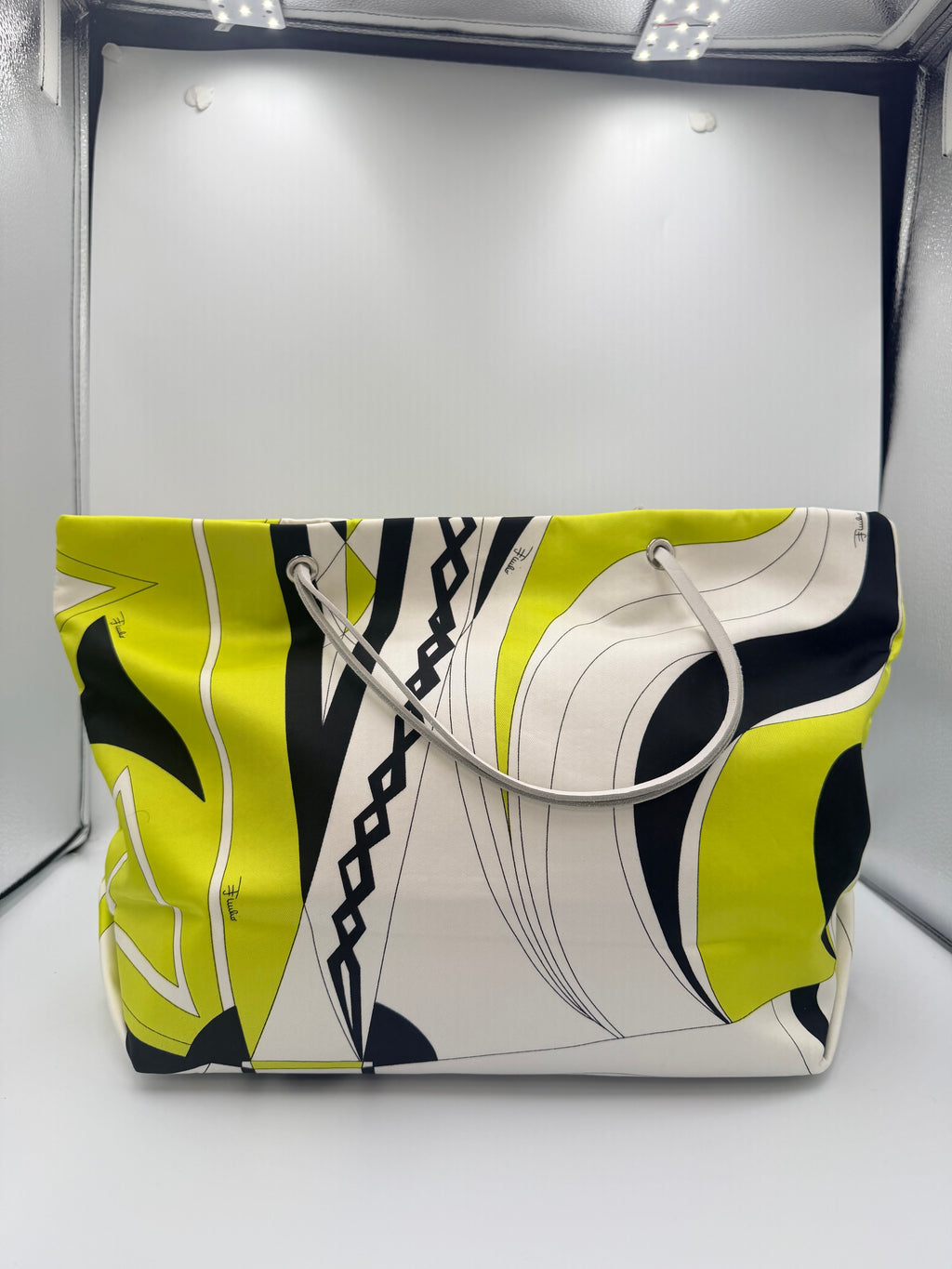Emilio Pucci Signature Print Large Tote – Lime Green / Black / White