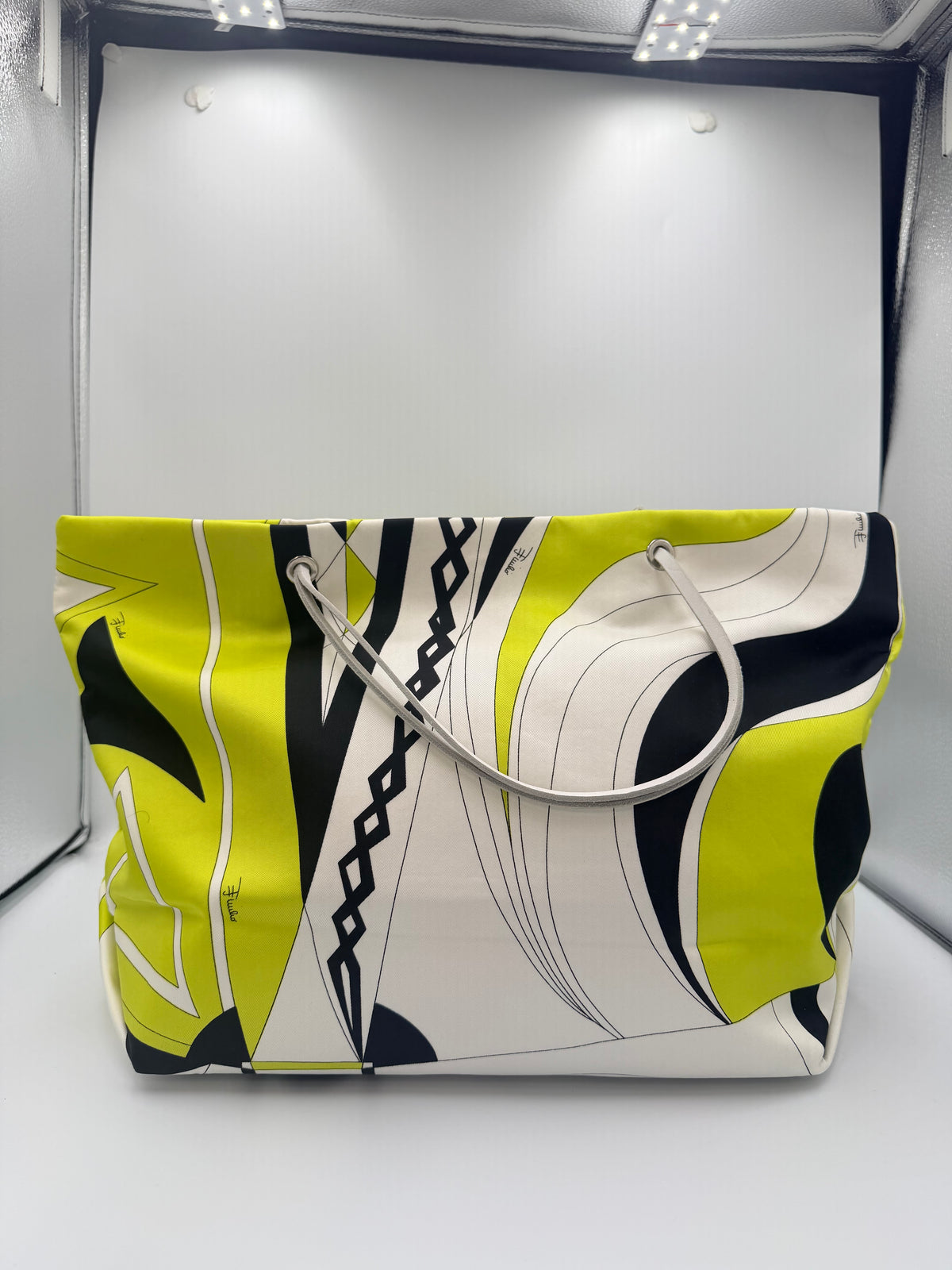 Emilio Pucci Signature Print Large Tote – Lime Green / Black / White