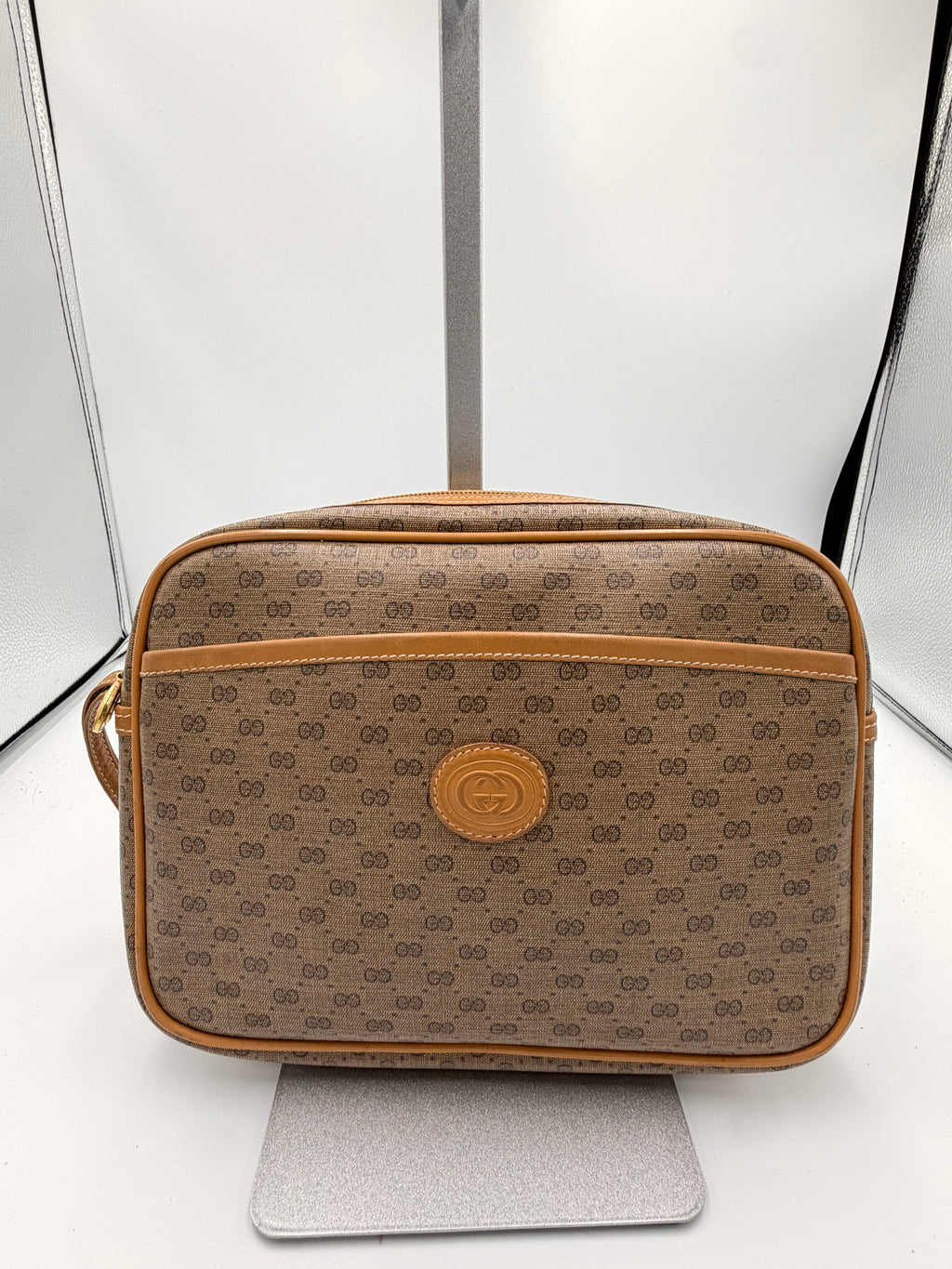Gucci Vintage GG Monogram Wristlet