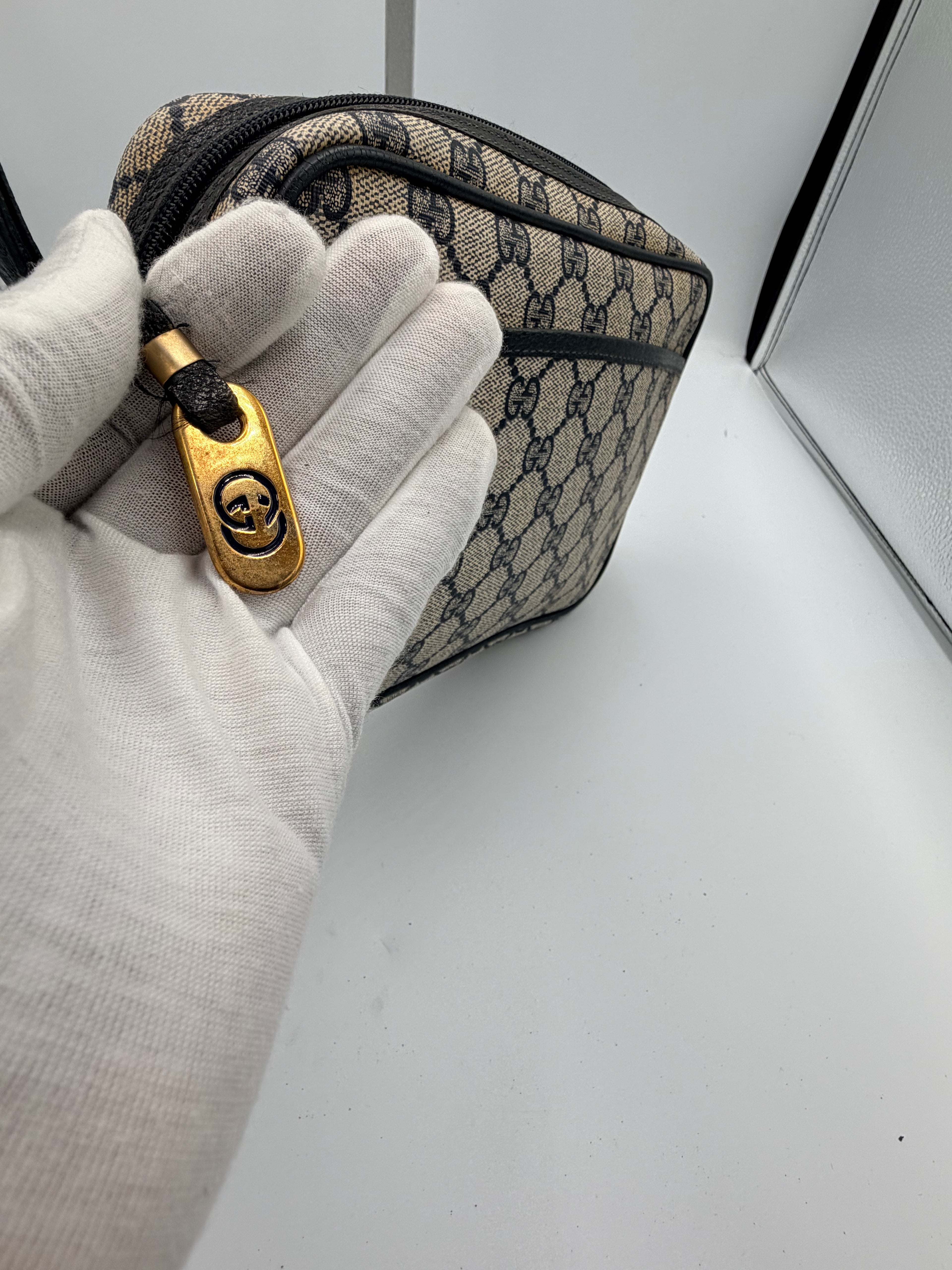 Gucci GG Supreme Navy Wristlet Pouch