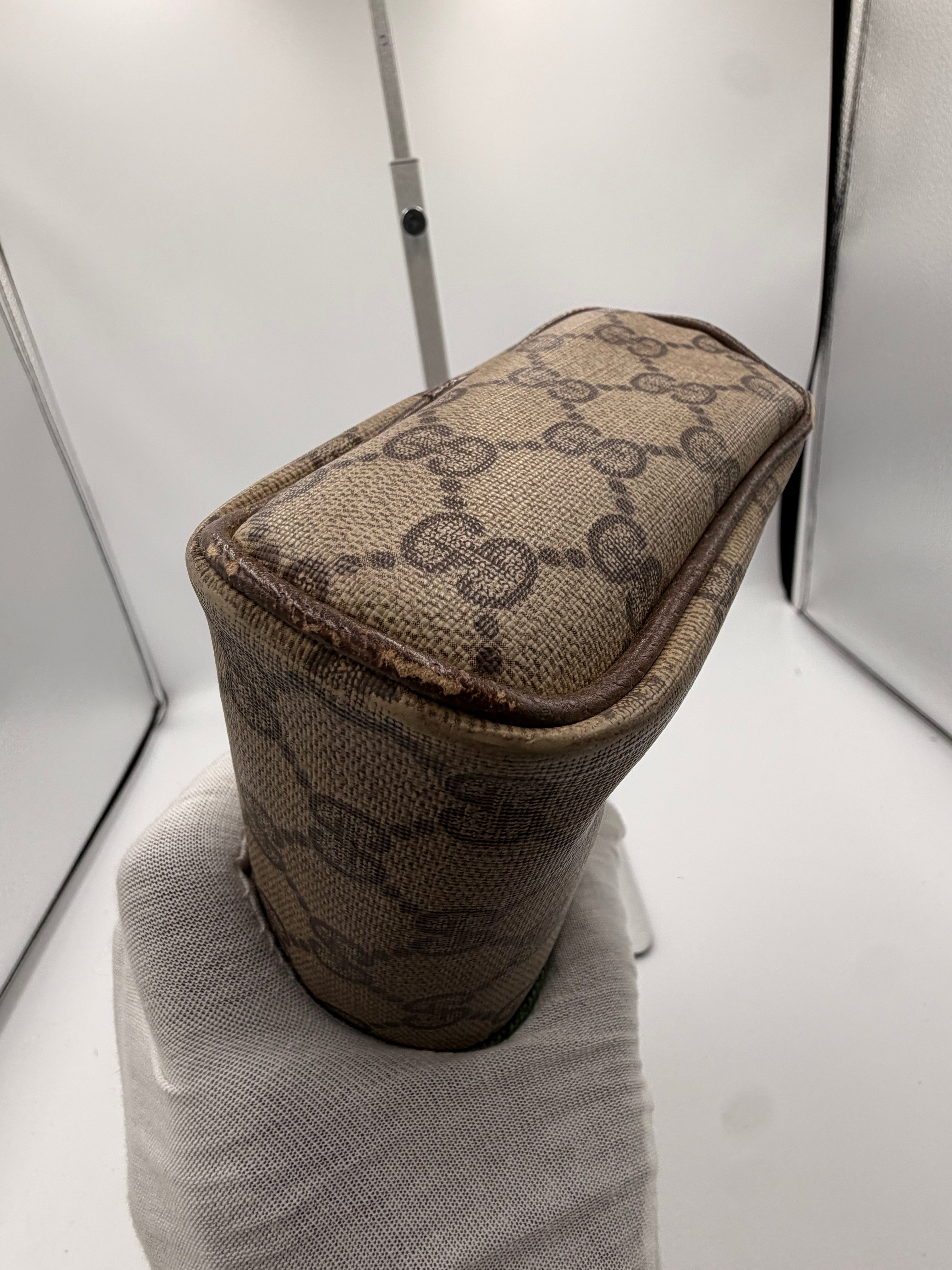 Gucci GG Supreme Web Cosmetic Pouch / Toiletry Case