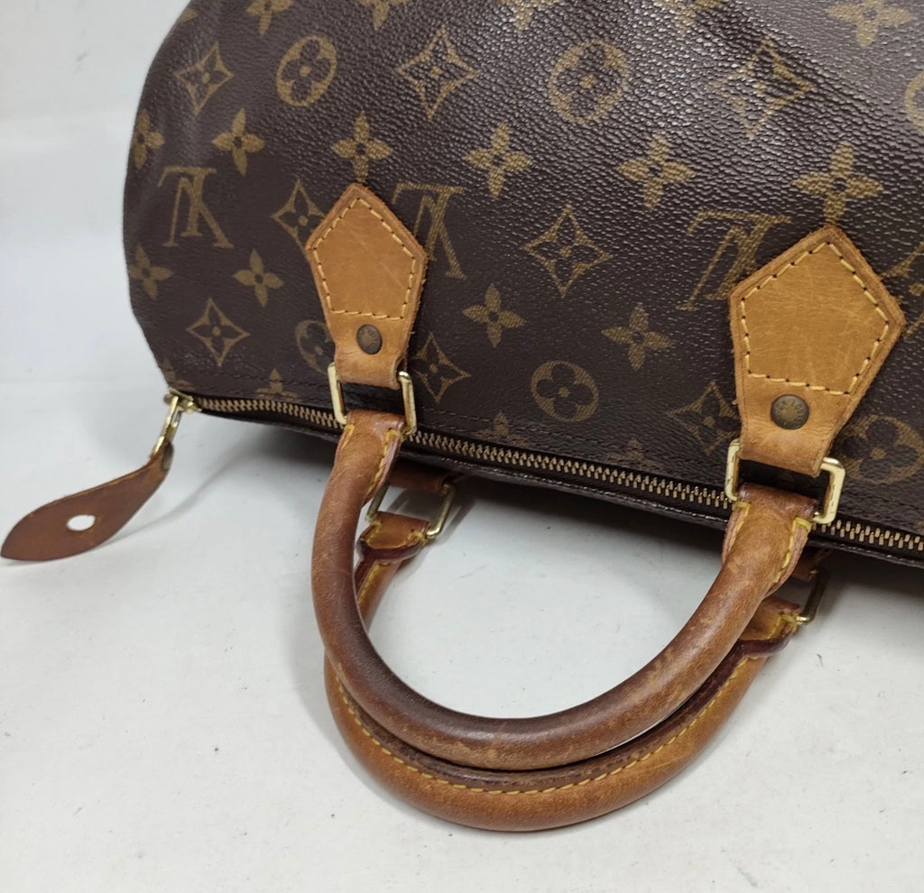 Louis Vuitton Monogram Speedy 30