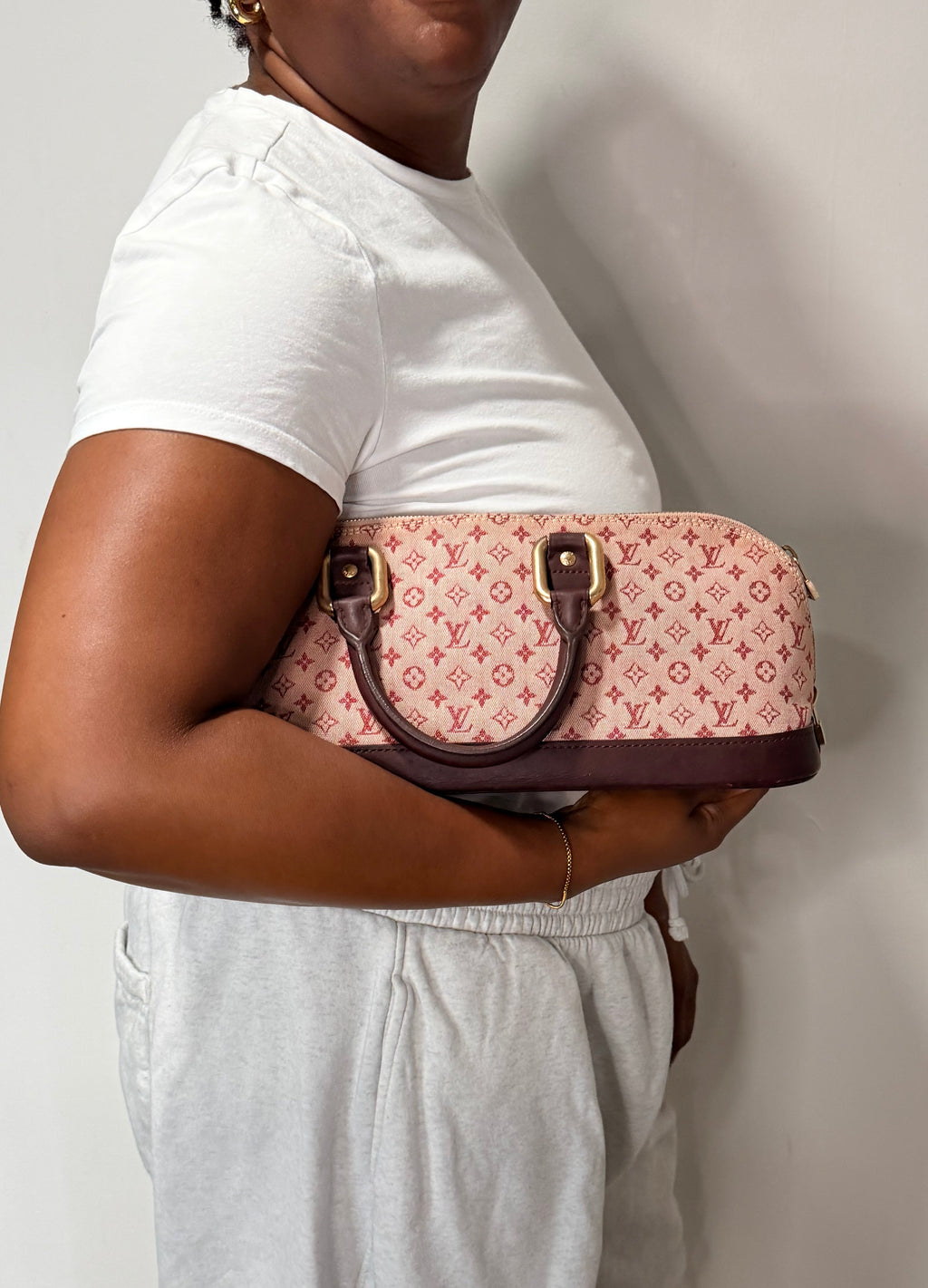 Louis Vuitton Mini Lin Alma Long Bag – Burgundy