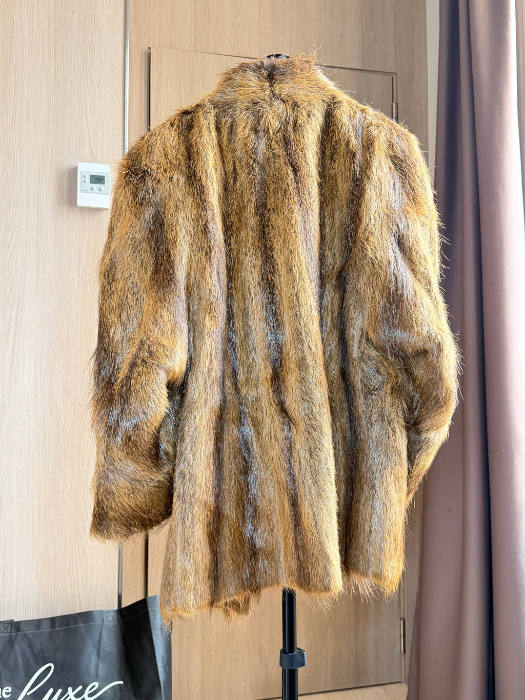 Vintage Nutria Fur Coat – Large - 050