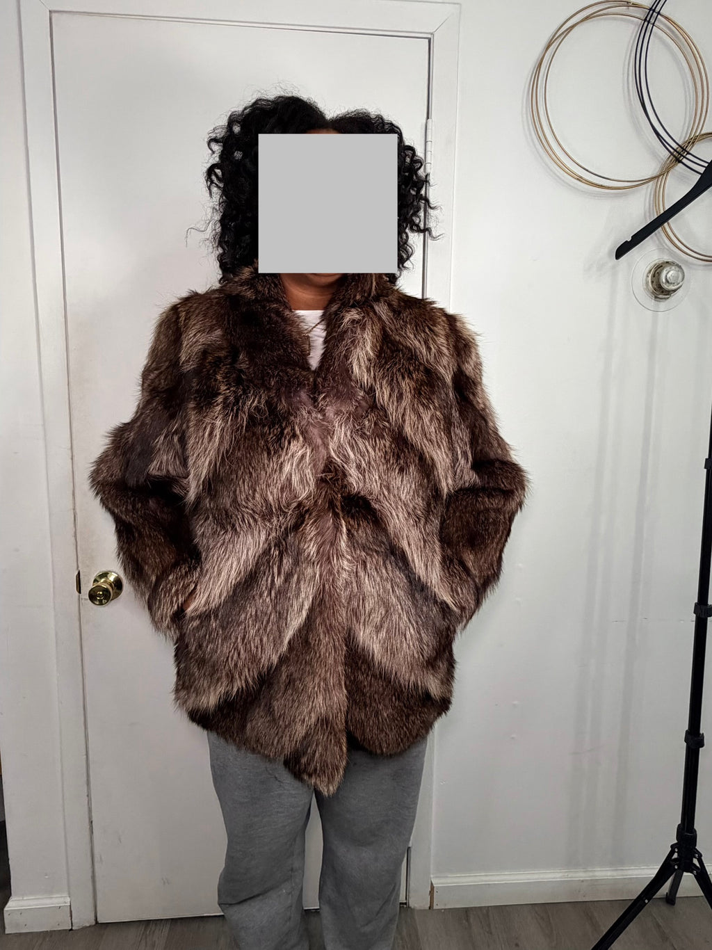 Vintage Raccoon Fur Coat – Natural Brown Tones (Medium / Large)