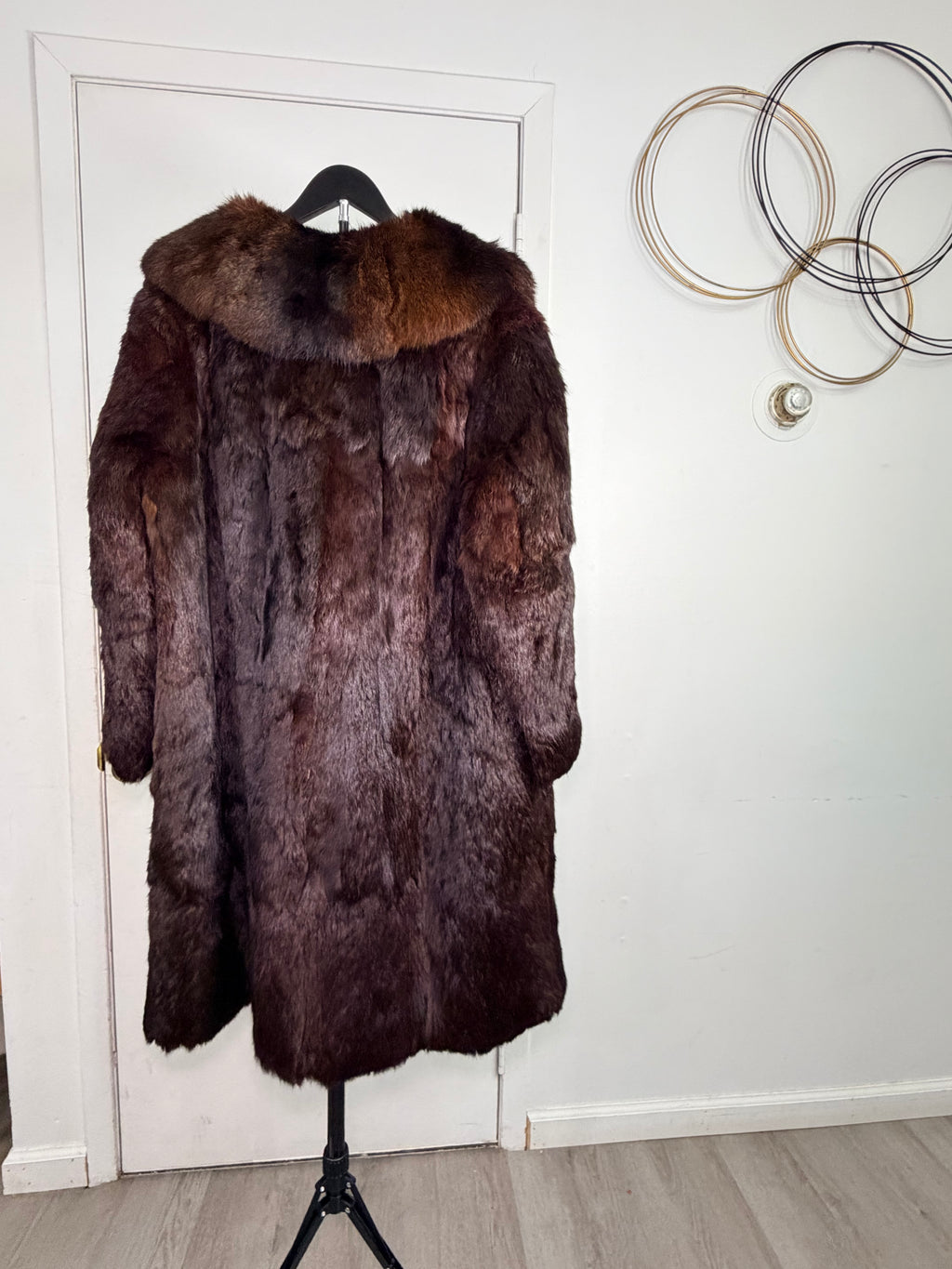 Vintage Rabbit Fur Coat with Fox Collar – Deep Mahogany Brown (2XL)