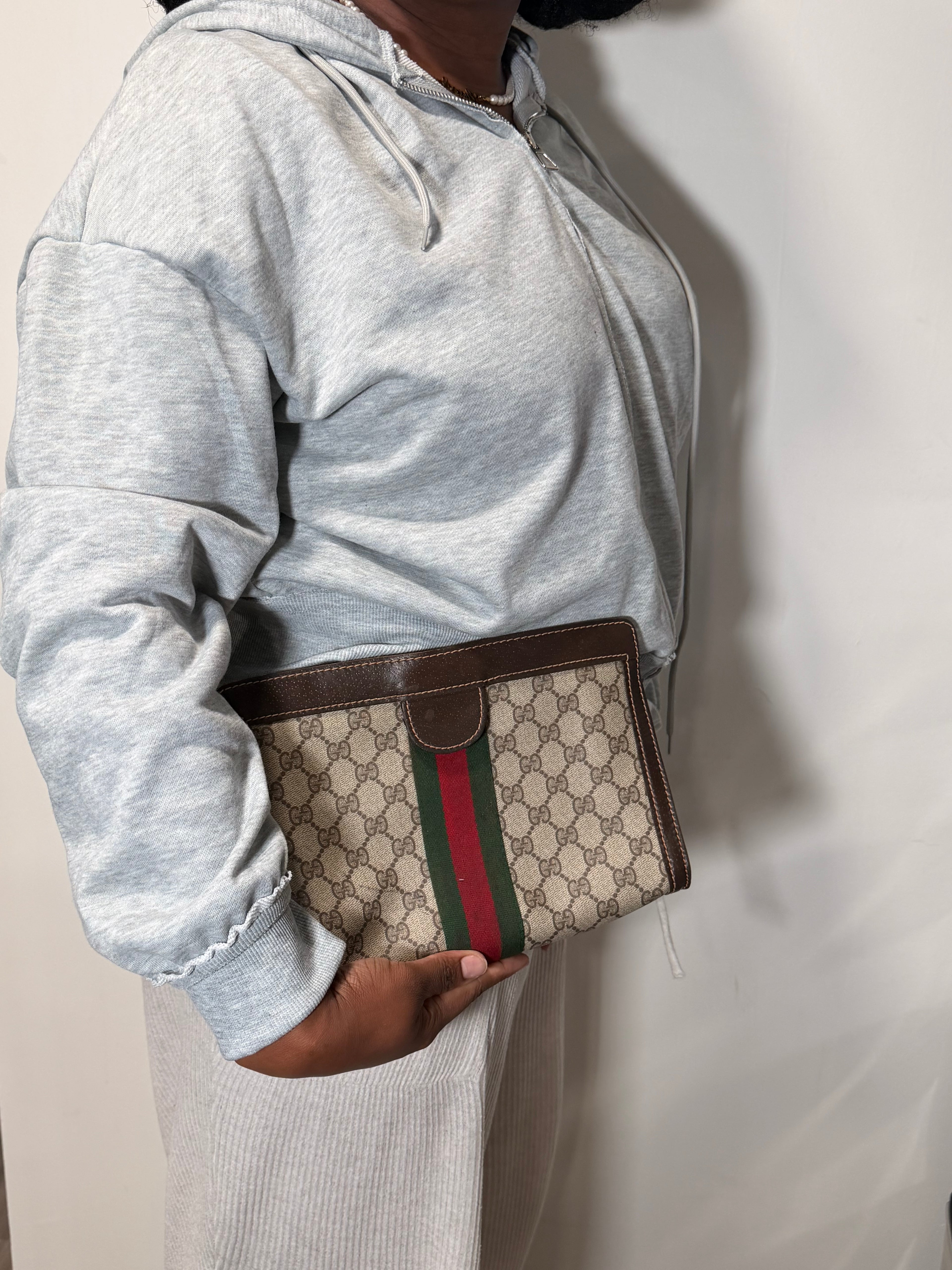 GUCCI GG Supreme Web Clutch (Large) Brown