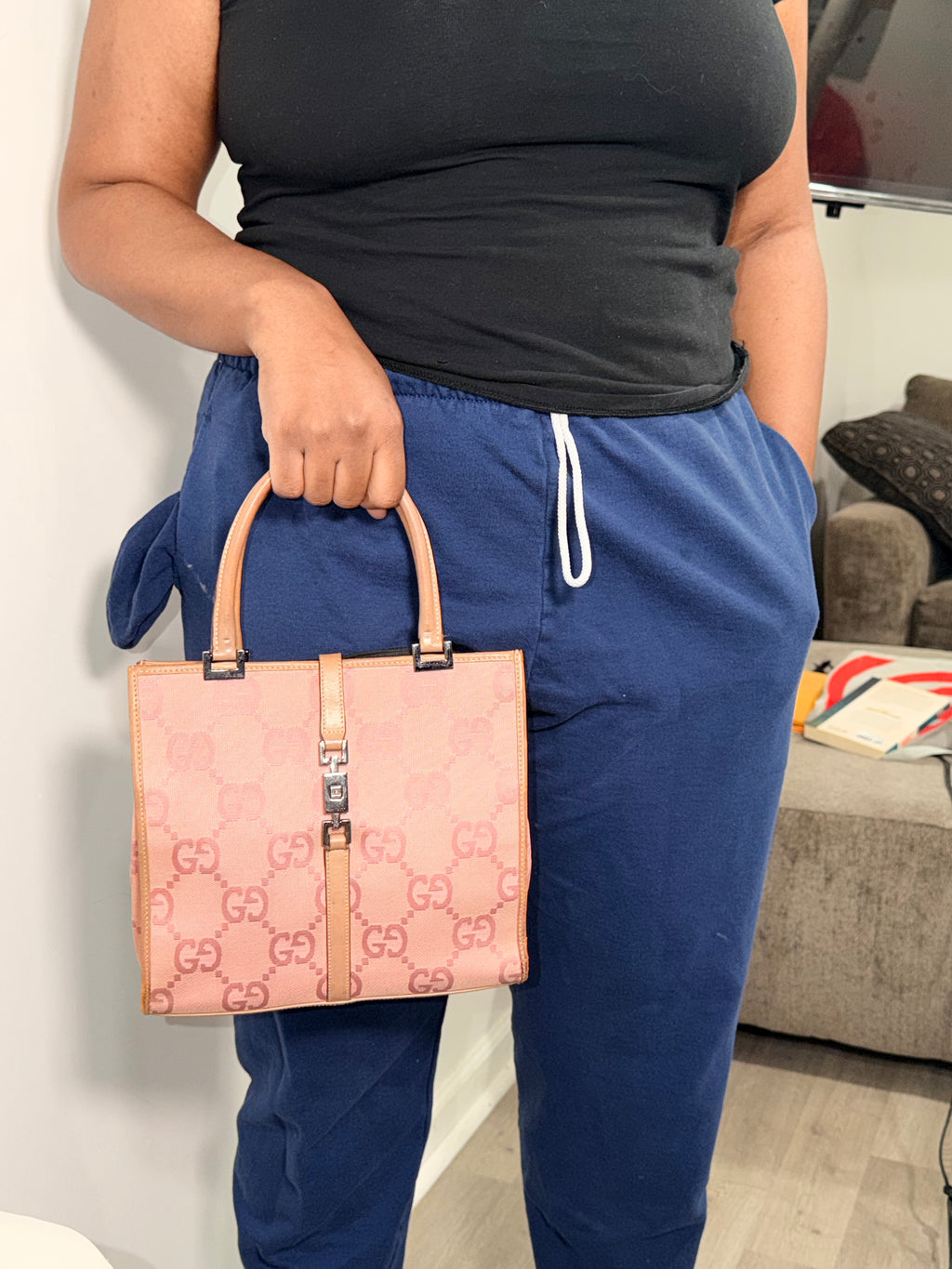 Gucci Jackie Jumbo GG Canvas Handbag – Pink