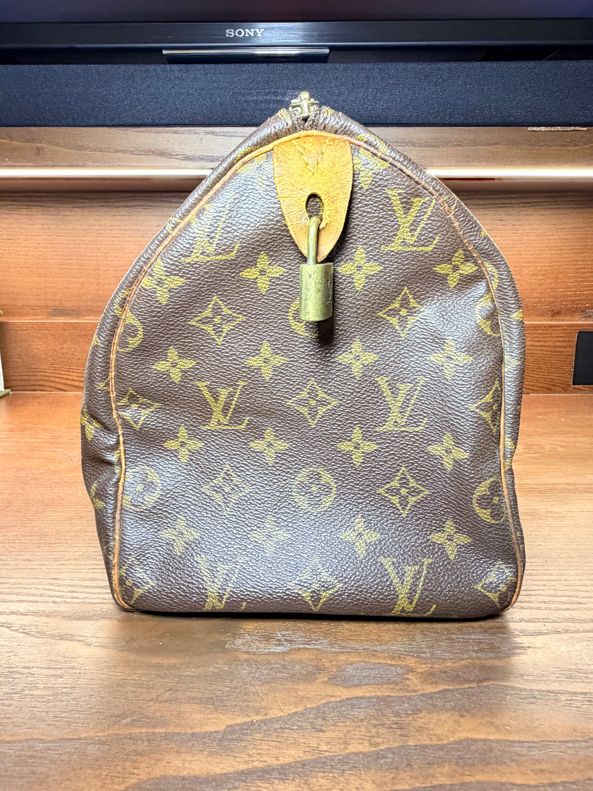Louis Vuitton Monogram Speedy 30 with Lock and Key