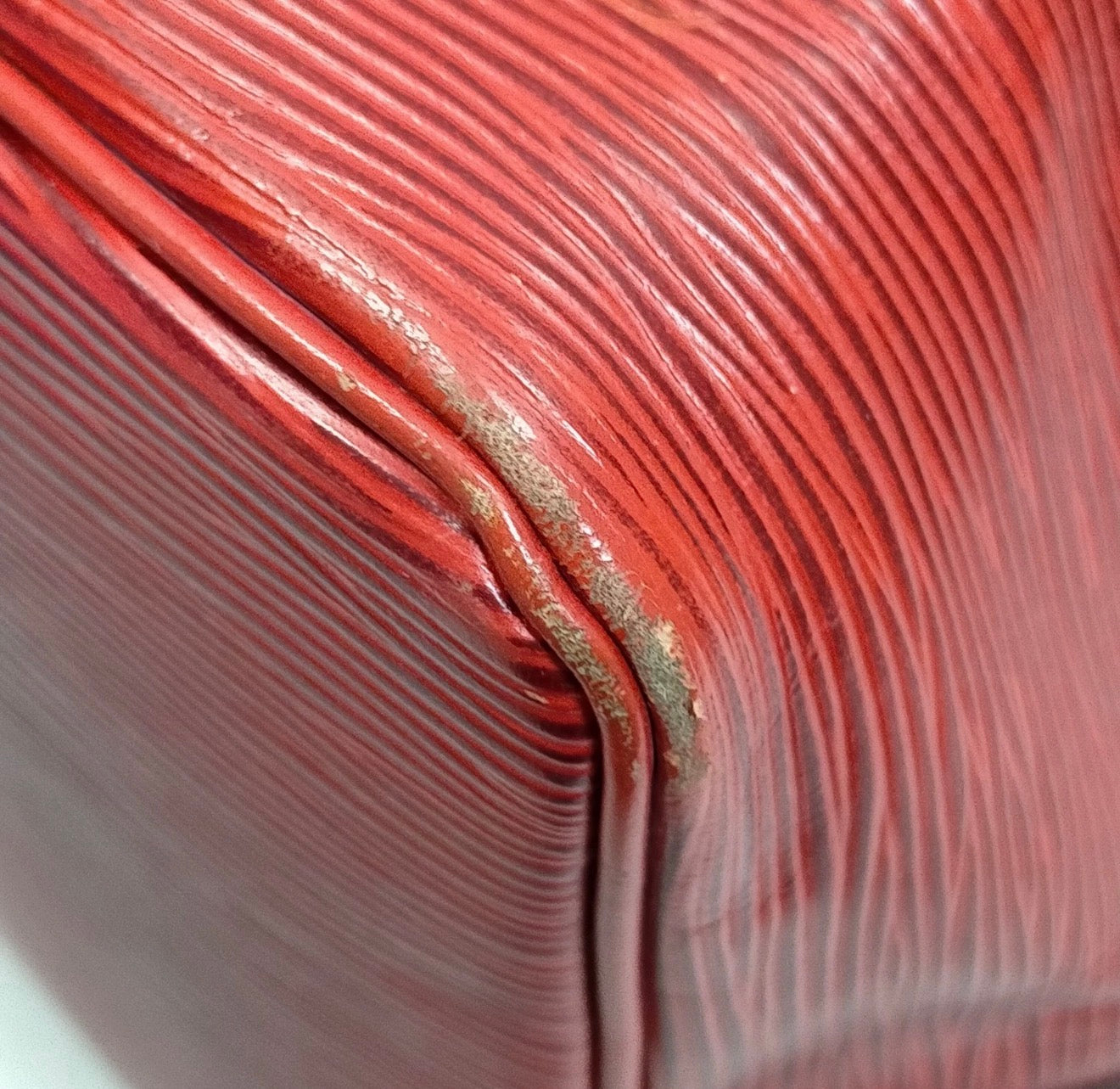 Louis Vuitton Epi Leather Petite Noé Bucket Bag – Red