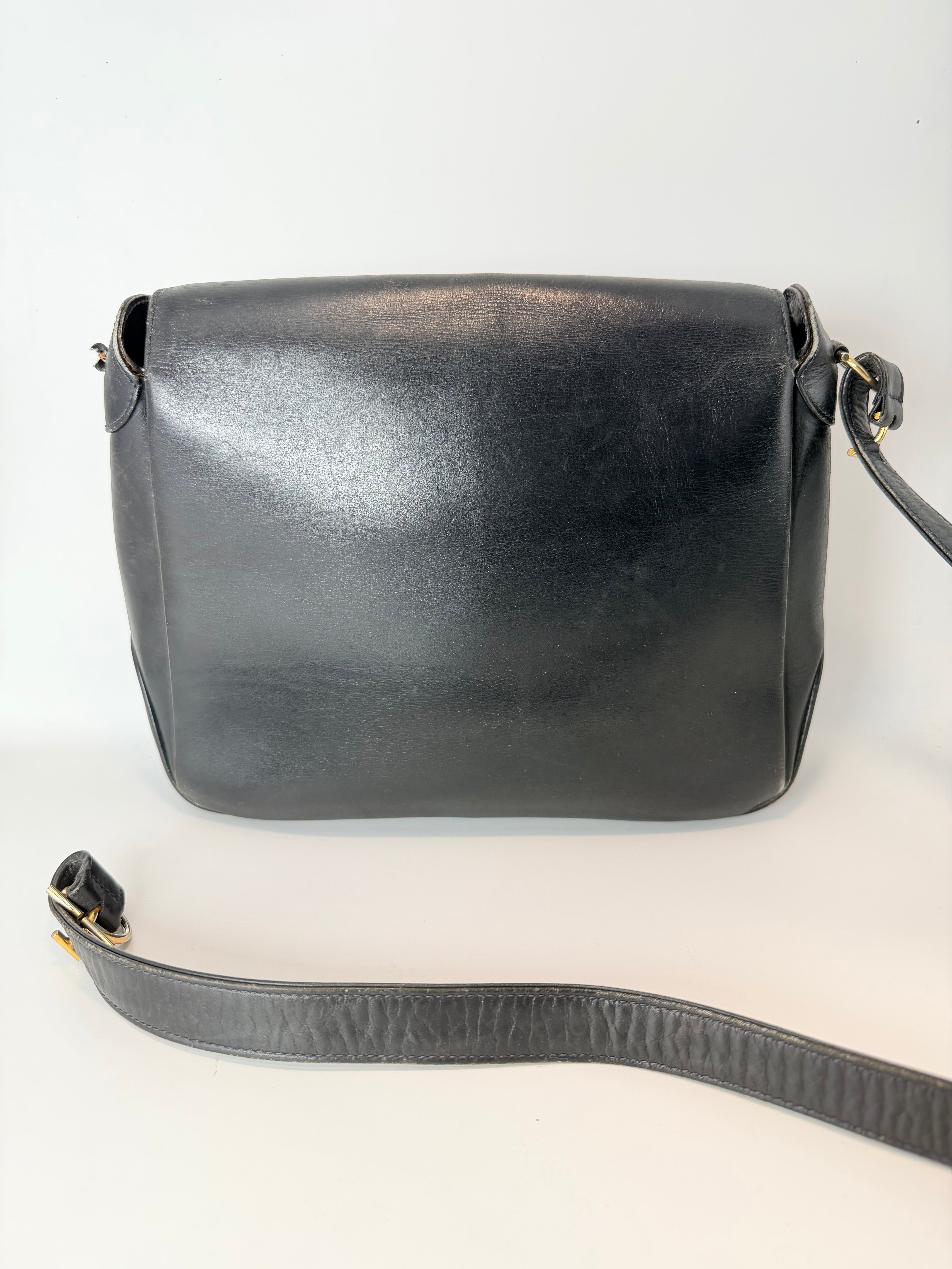Gucci Black Leather Crossbody Bag with Gold Turn-Lock Hardware