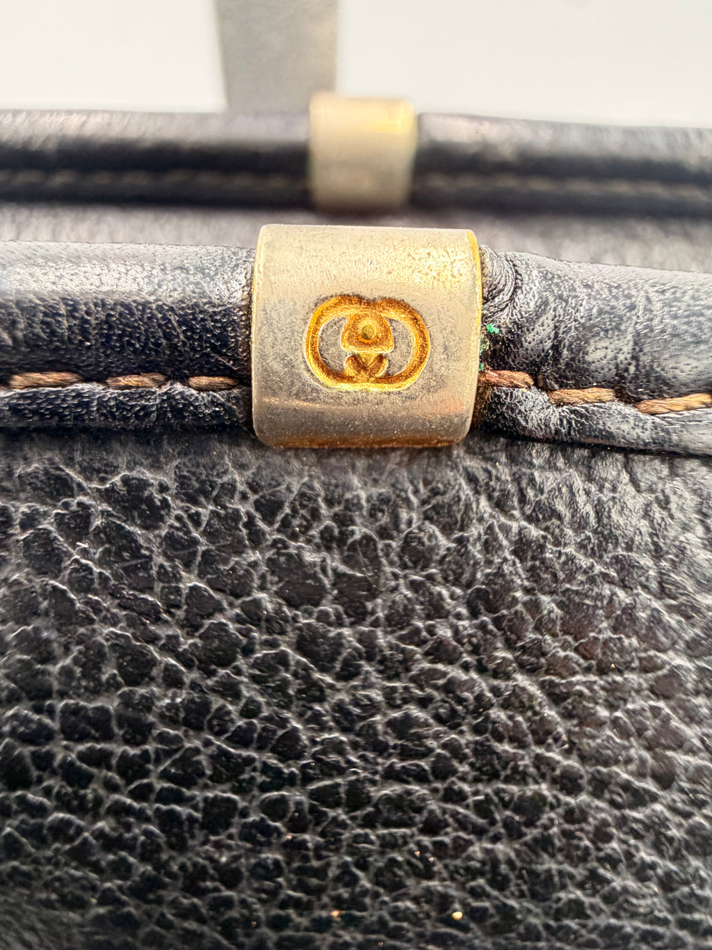 Gucci Black Leather Shoulder Bag