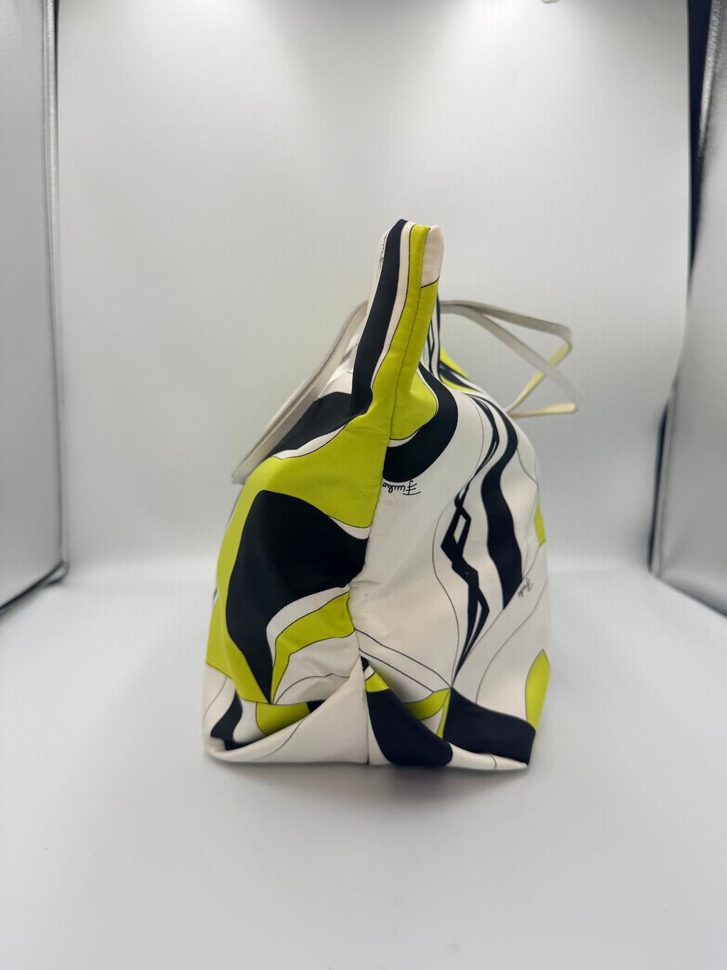 Emilio Pucci Signature Print Large Tote – Lime Green / Black / White