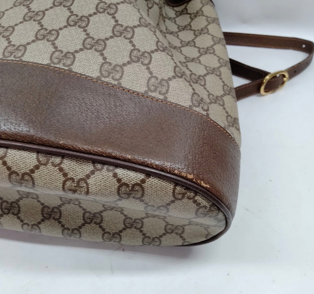 Gucci Vintage GG Supreme Drawstring Bucket Bag