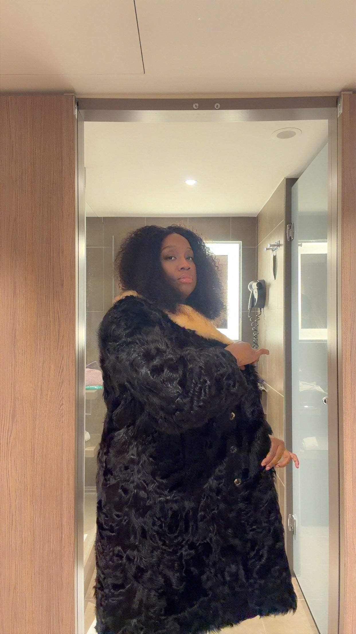 Vintage Persian Lamb (Astrakhan) Fur Coat with Fox Trim – Black (1X / 2X)