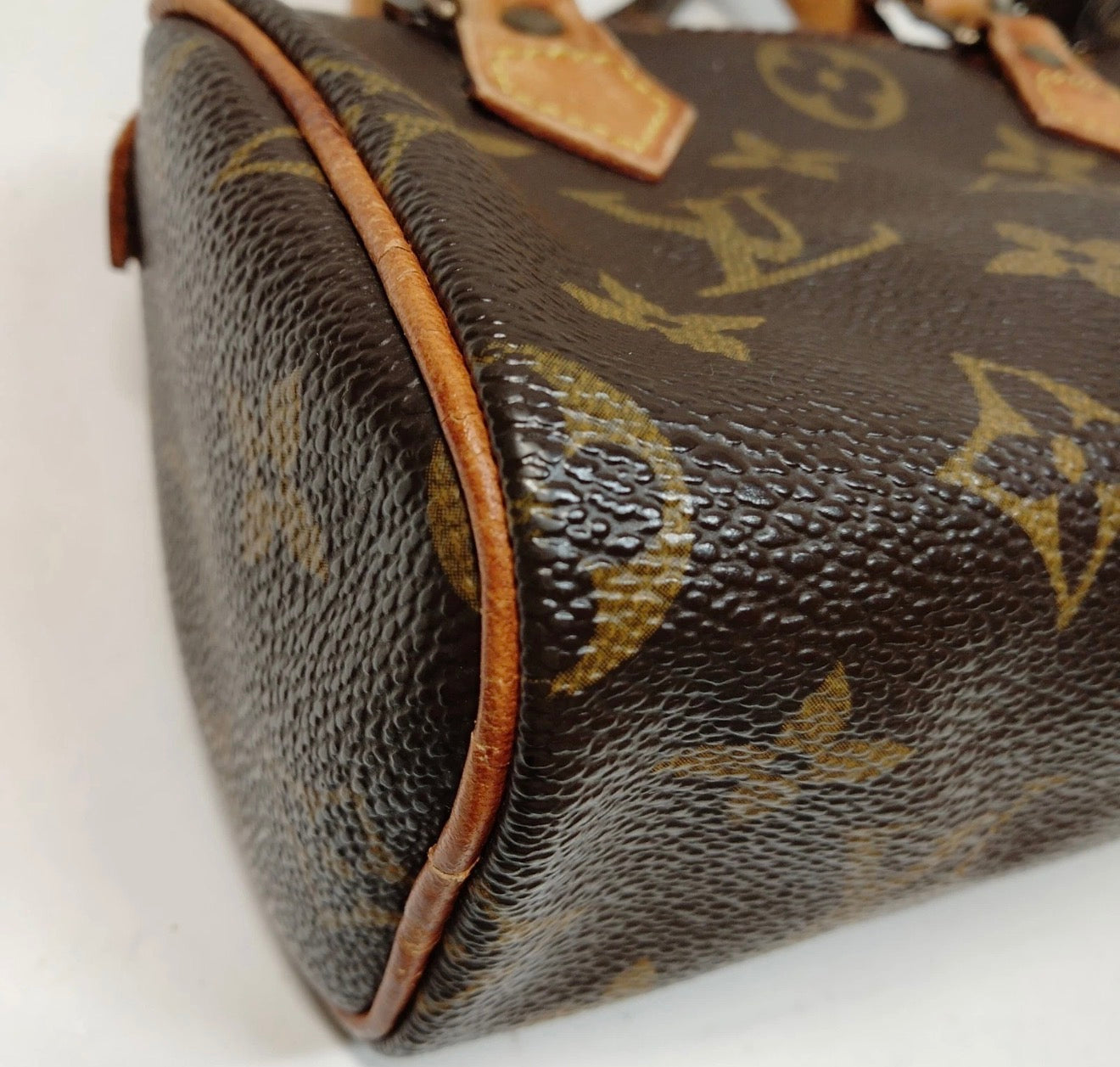 Louis Vuitton Nano Speedy