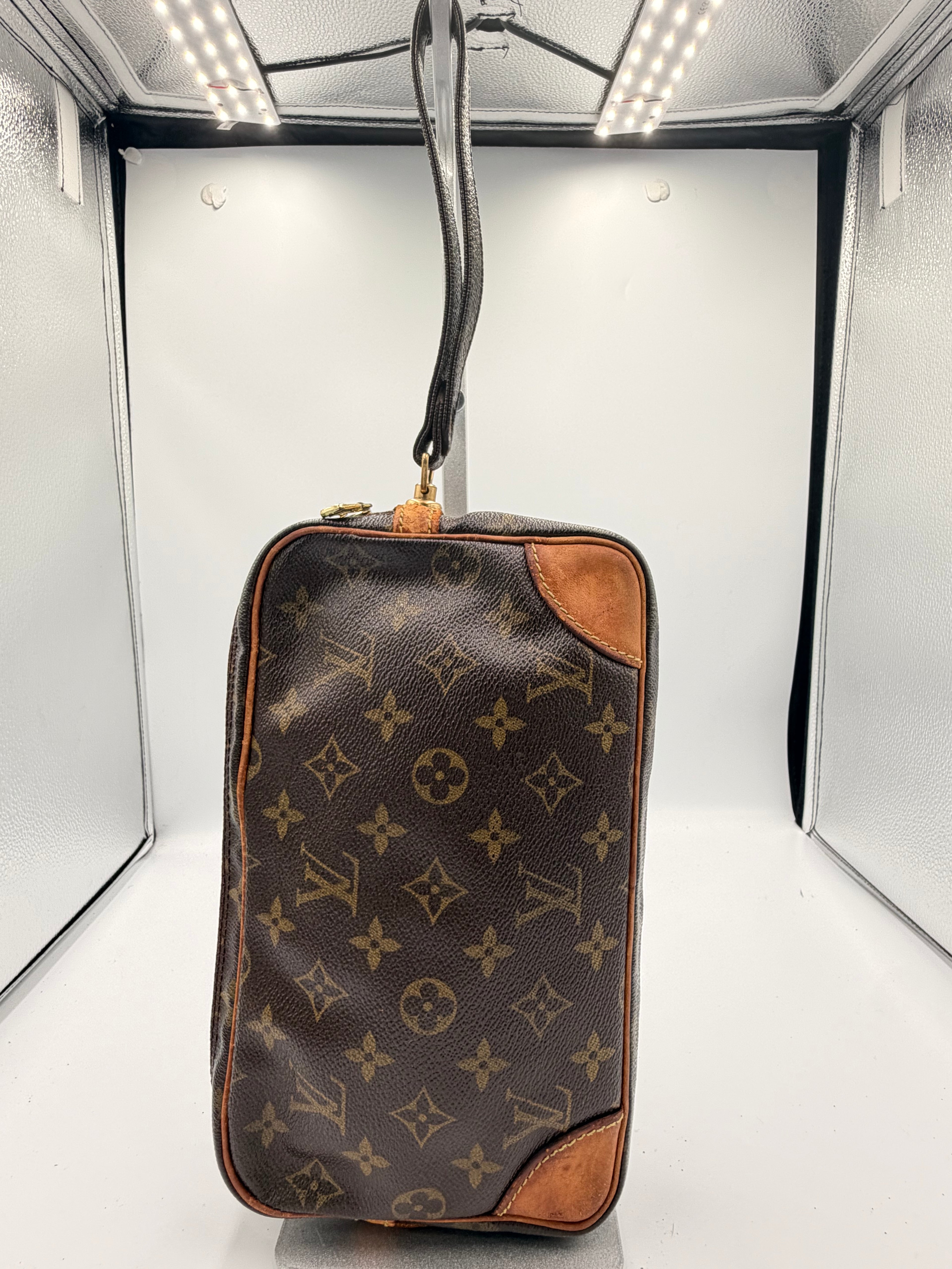 Louis Vuitton Marly Dragonne GM Wristlet Clutch