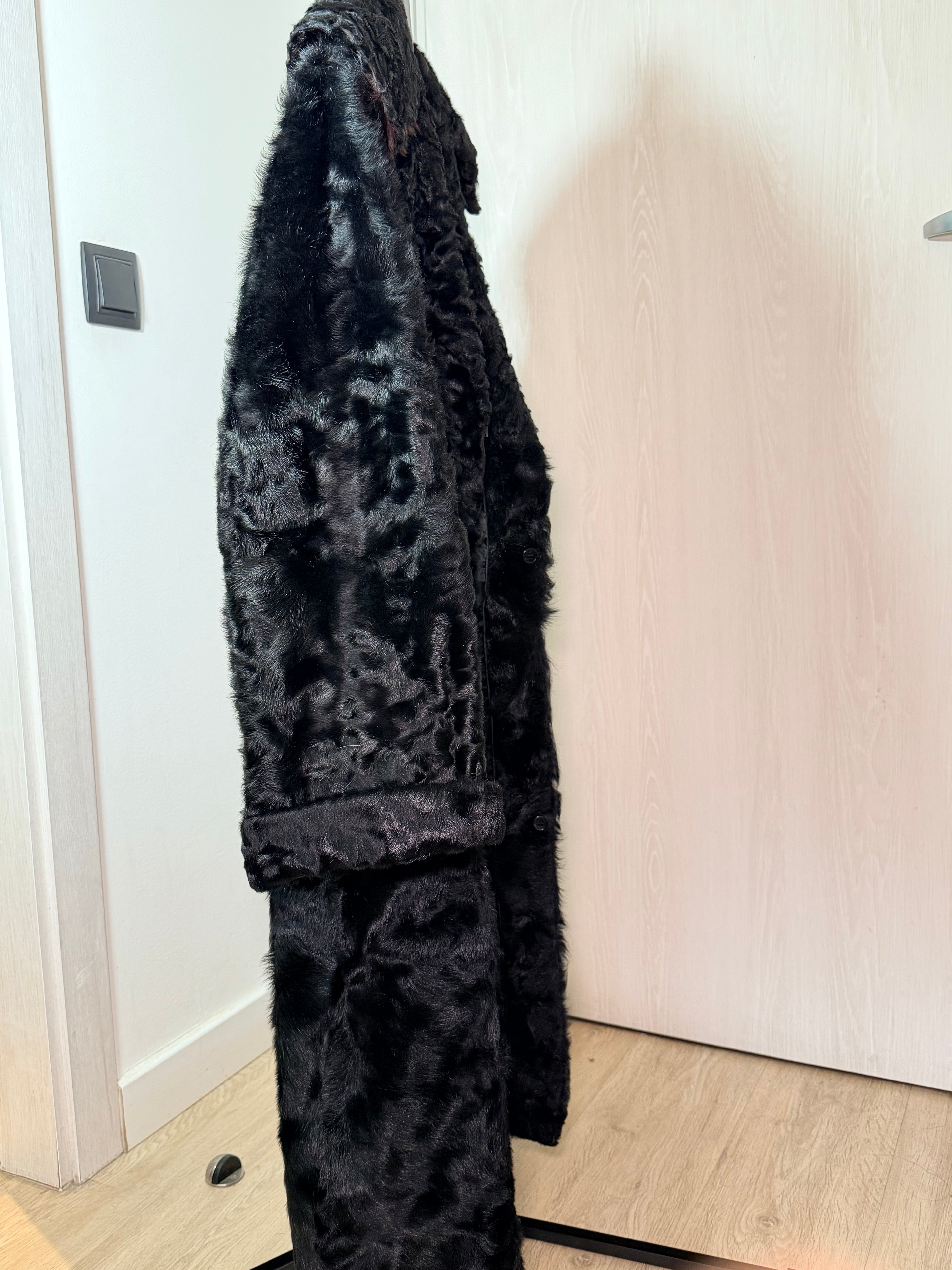 Vintage Real Persian Lamb (Astrakhan) Fur Coat – Jet Black (X-Large- 1X)