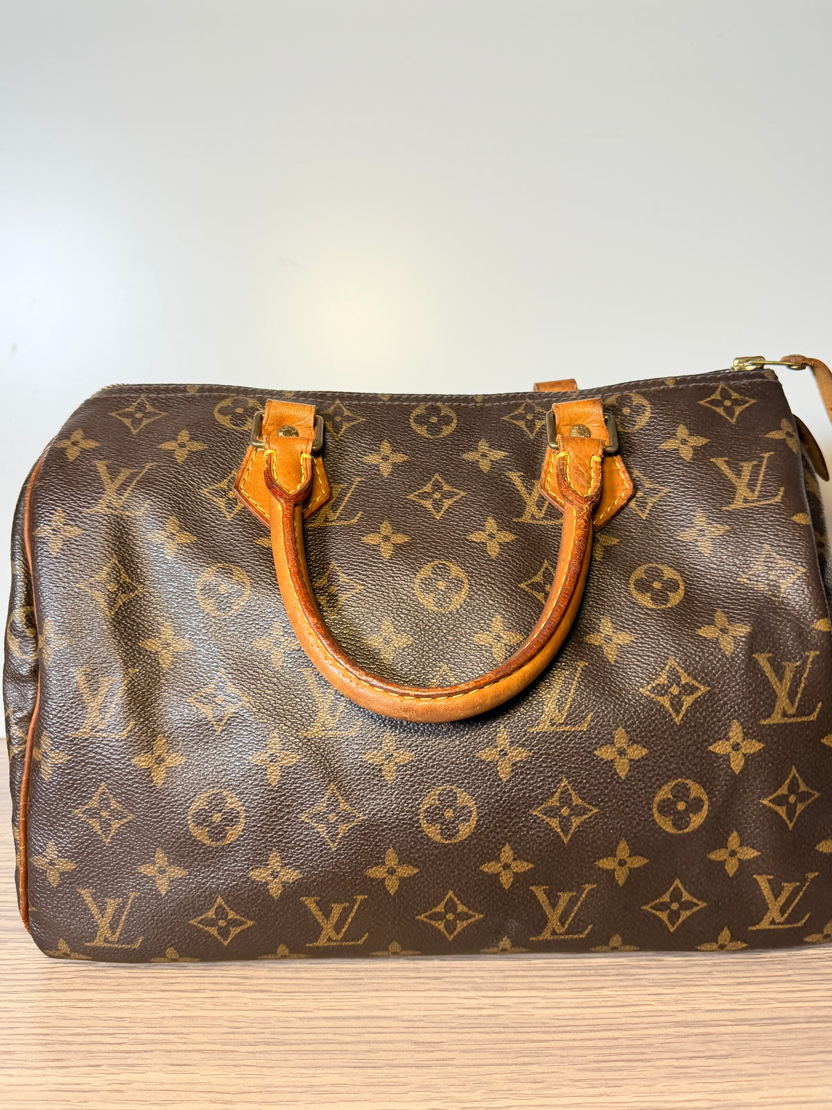 Louis Vuitton Monogram Speedy 30