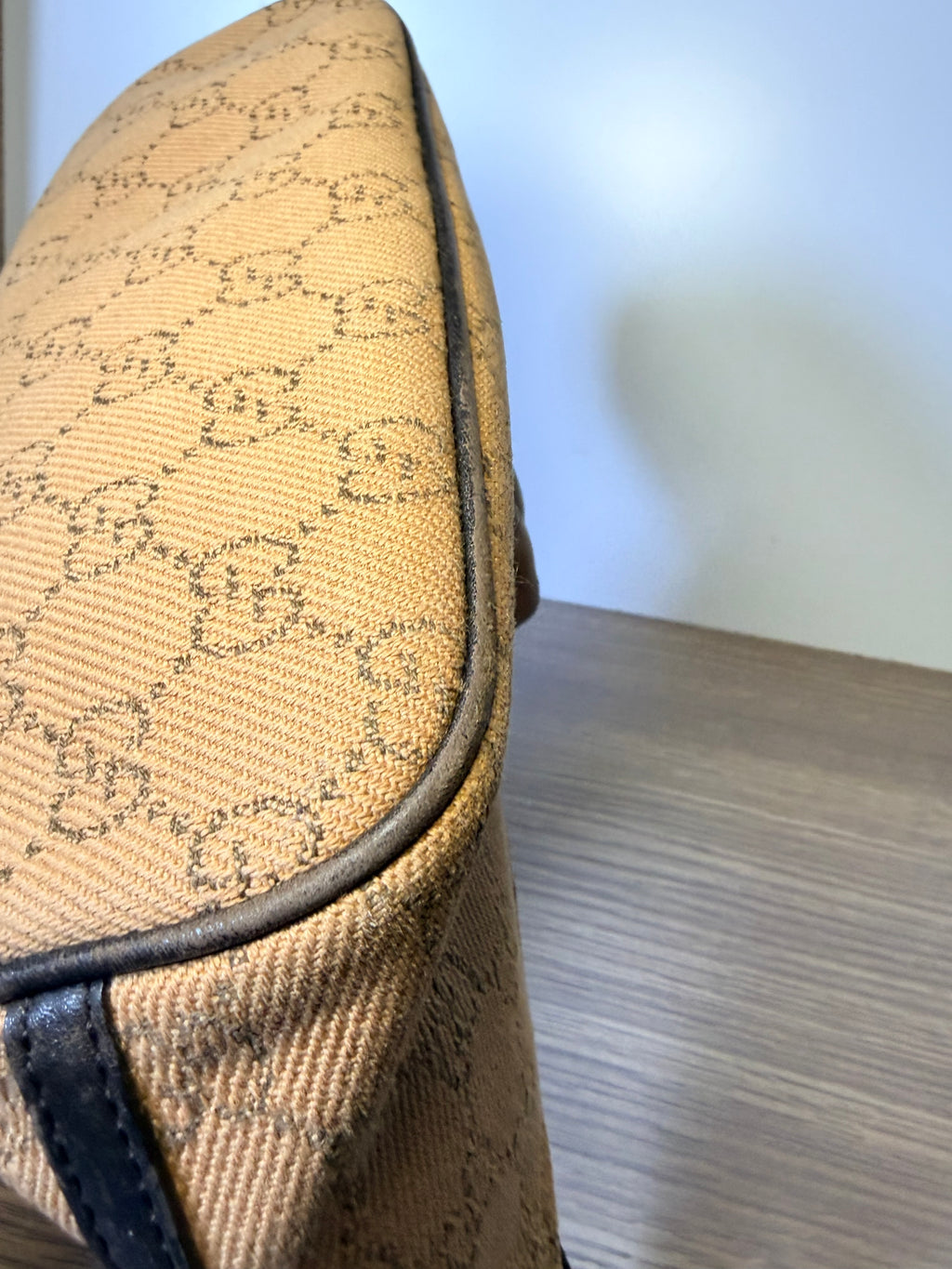 Gucci Vintage GG Monogram Mini Shoulder Bag – Tan & Brown