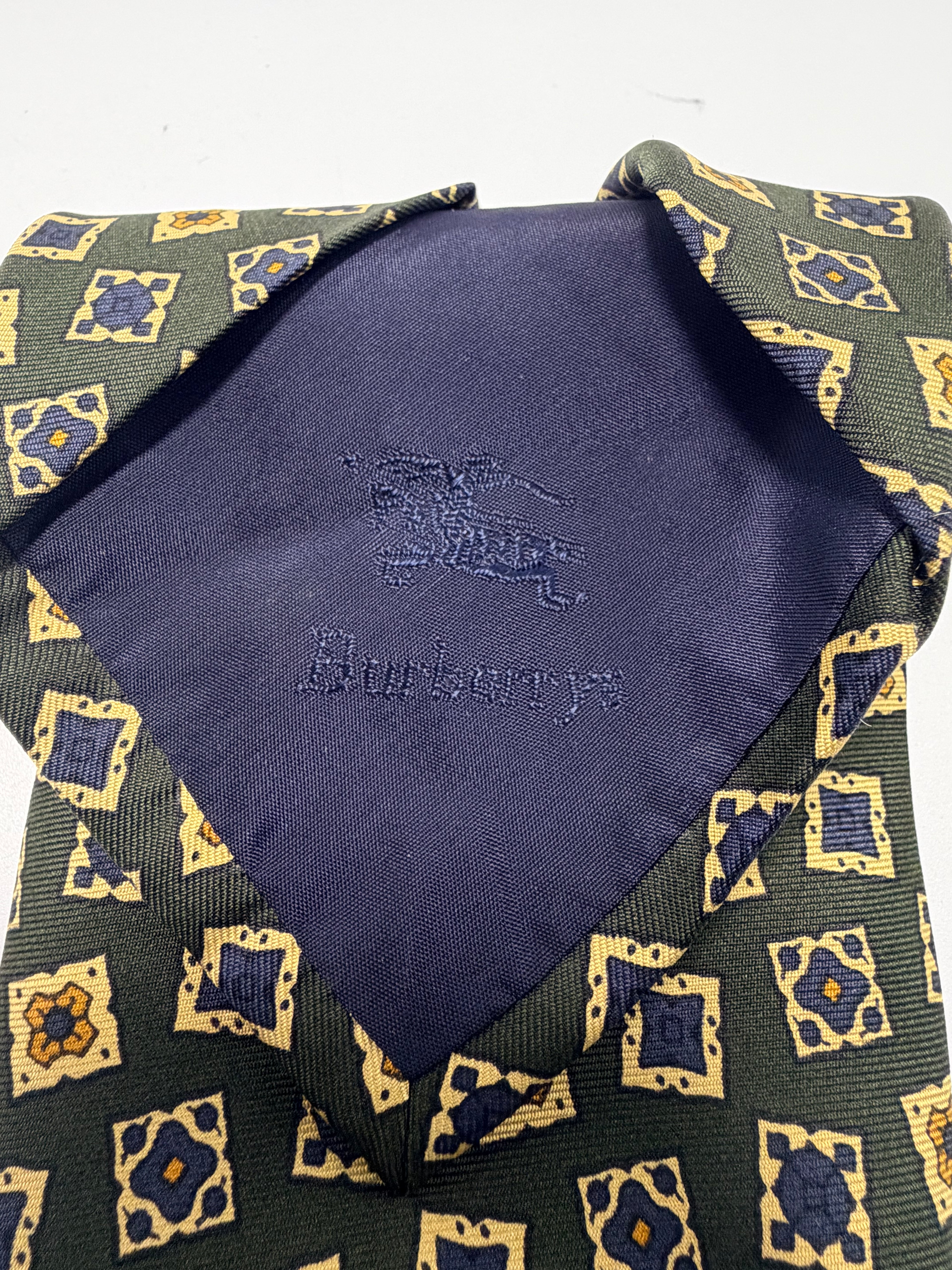 Burberrys Vintage Silk Tie – Forest Green Geometric Print