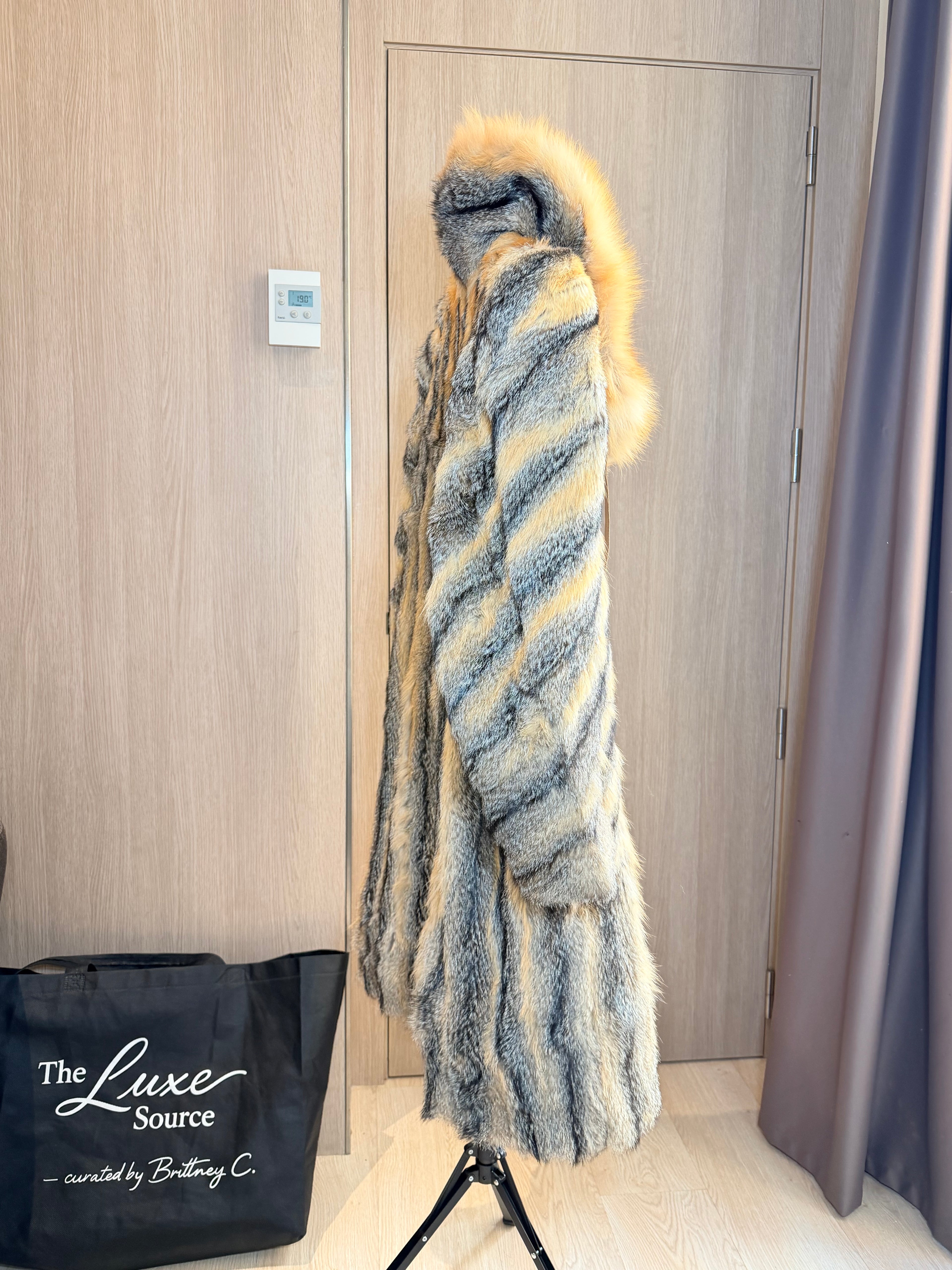 Vintage Silver Fox & Red Fox Fur Coat with Oversized Collar - L/XL - 001