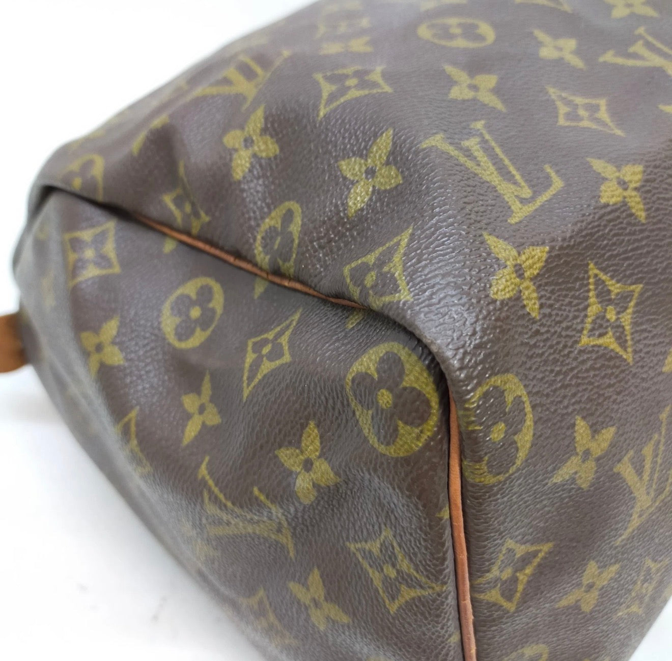 Louis Vuitton Monogram Speedy 40