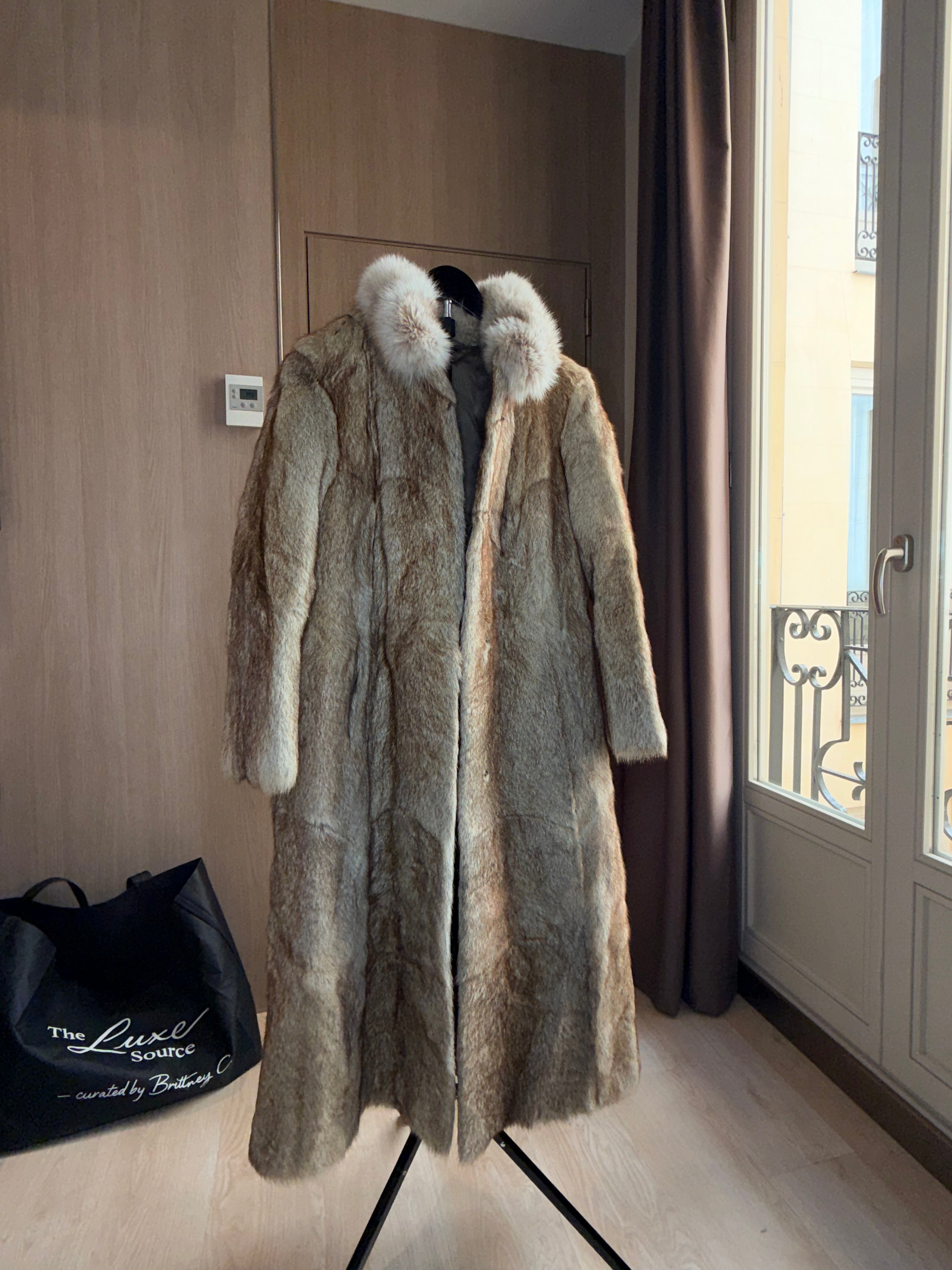 Vintage Sheared Beaver Fur Coat with Fox Collar – M/L - 023