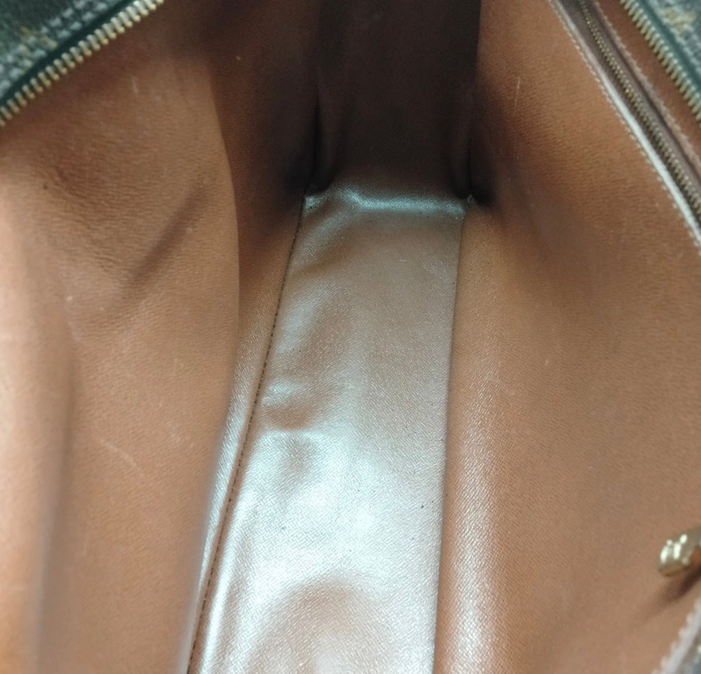 Louis Vuitton Monogram Nile GM Shoulder / Crossbody Bag