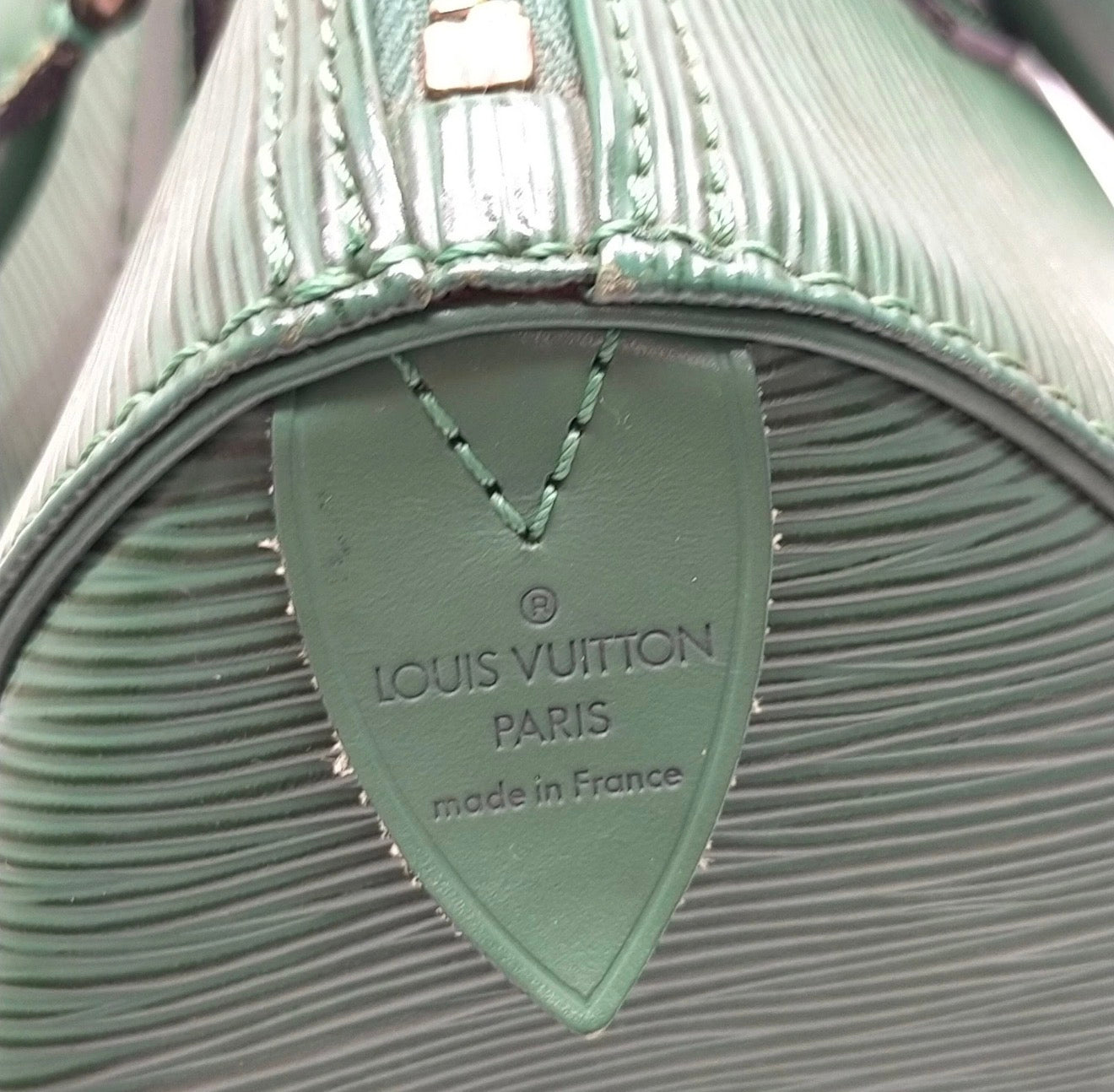 Louis Vuitton Epi Speedy 25 – Green