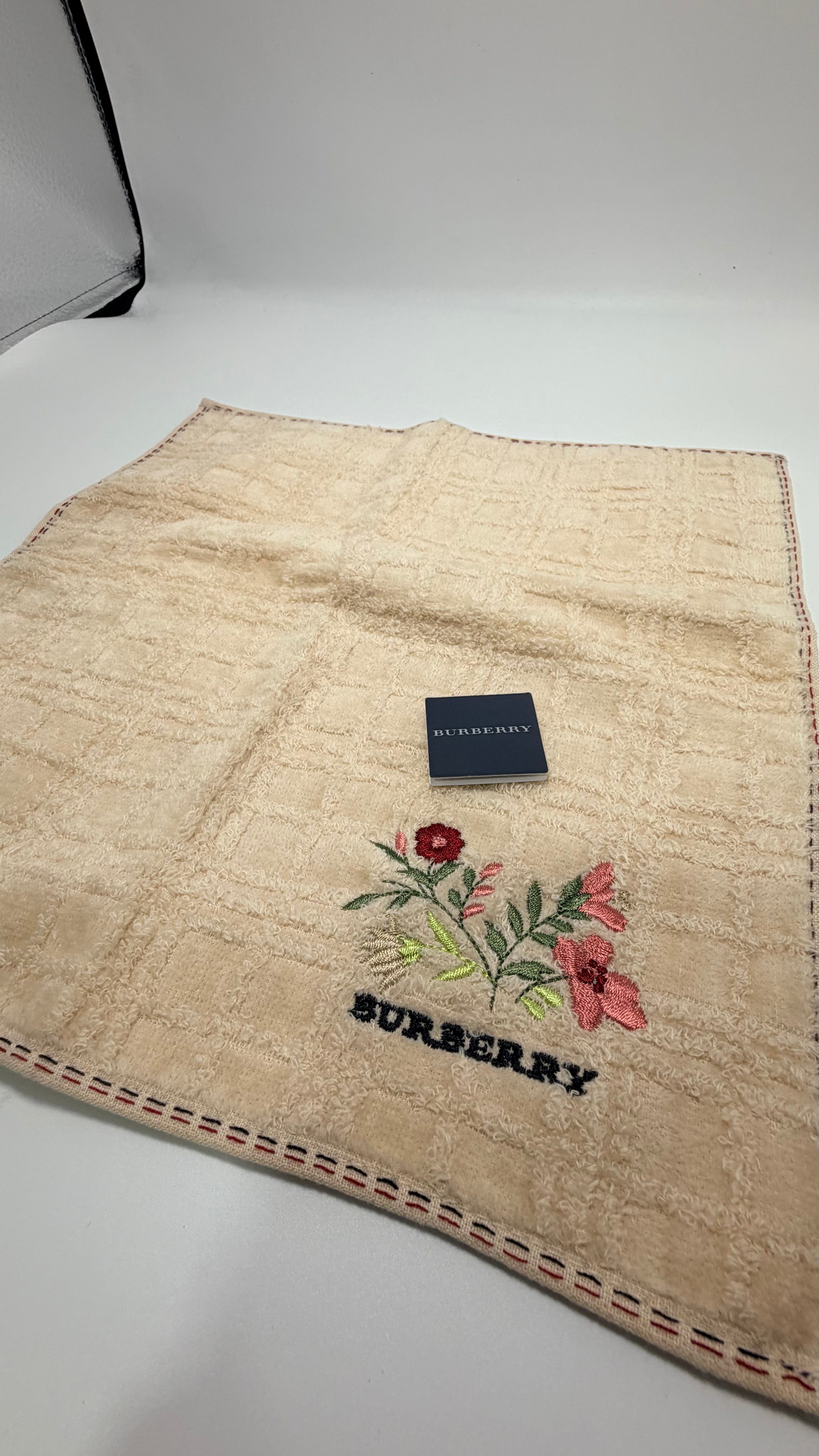 Burberry Floral Embroidered Towel - Cream Terry with Red Stitch Border