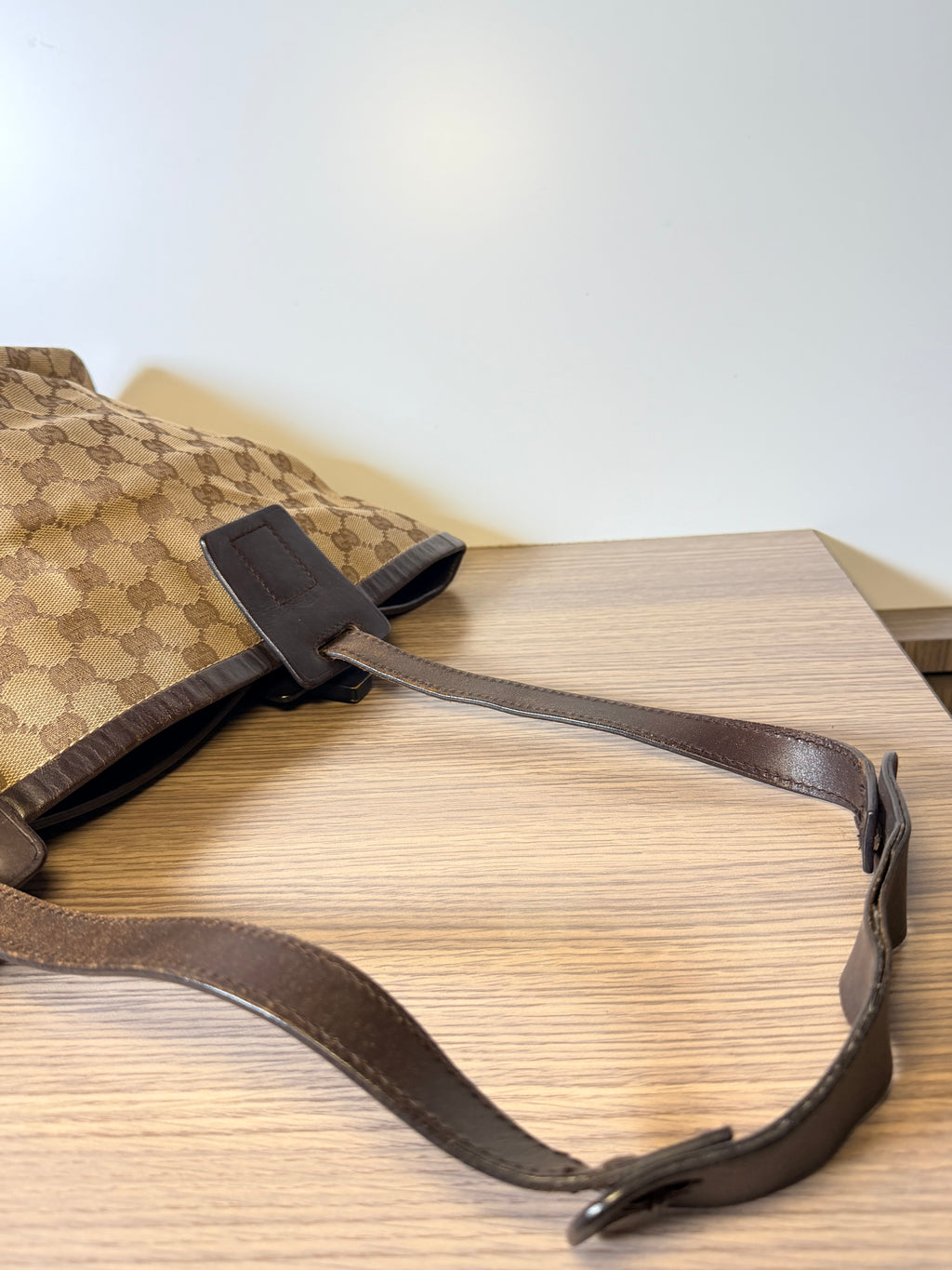 Gucci Vintage GG Monogram Canvas Tote Bag – Brown Leather Buckle Detail