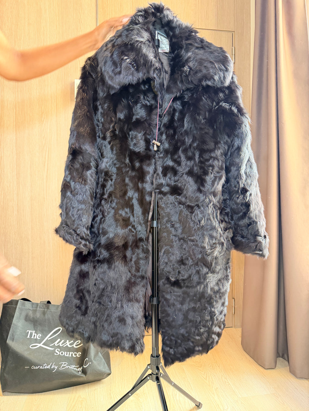 Vintage Black Persian Lamb Fur Coat – XL-019