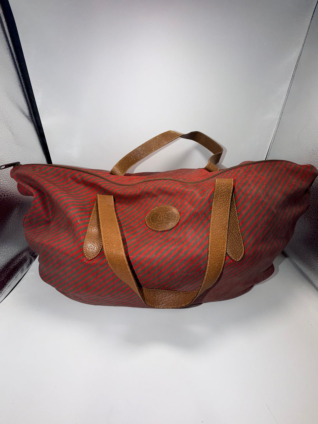 GUCCI Vintage Nylon Duffle Bag – Red & Green Stripe